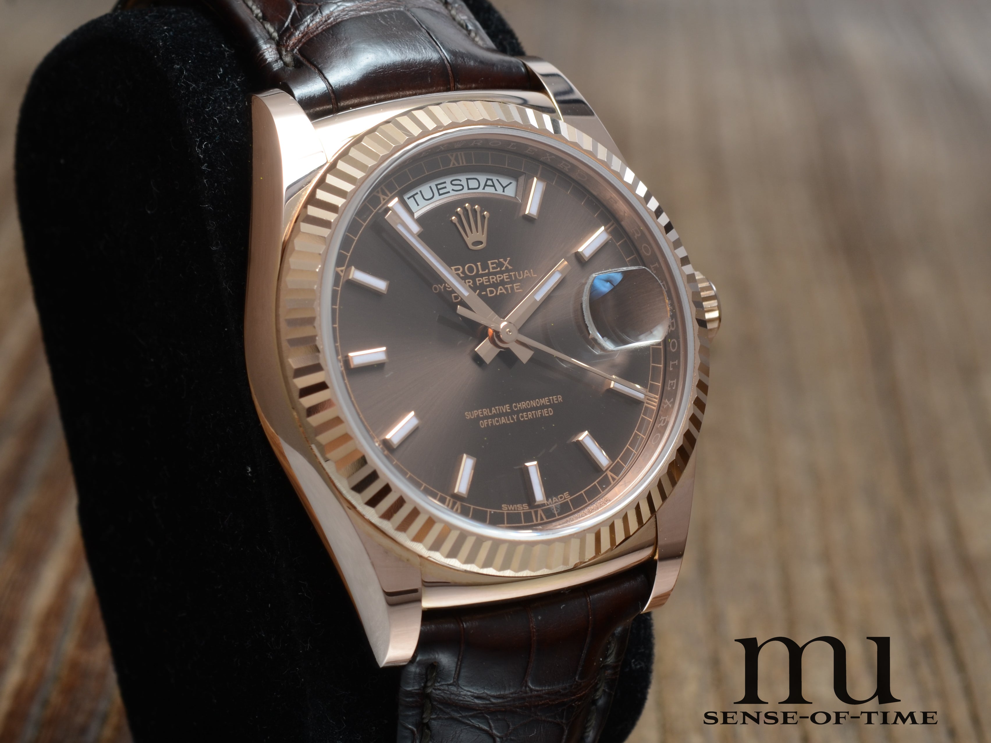 Rolex Day-Date Braunes Zifferblatt 18kt Everrose-Gold 36 cm, Ref.: 118135