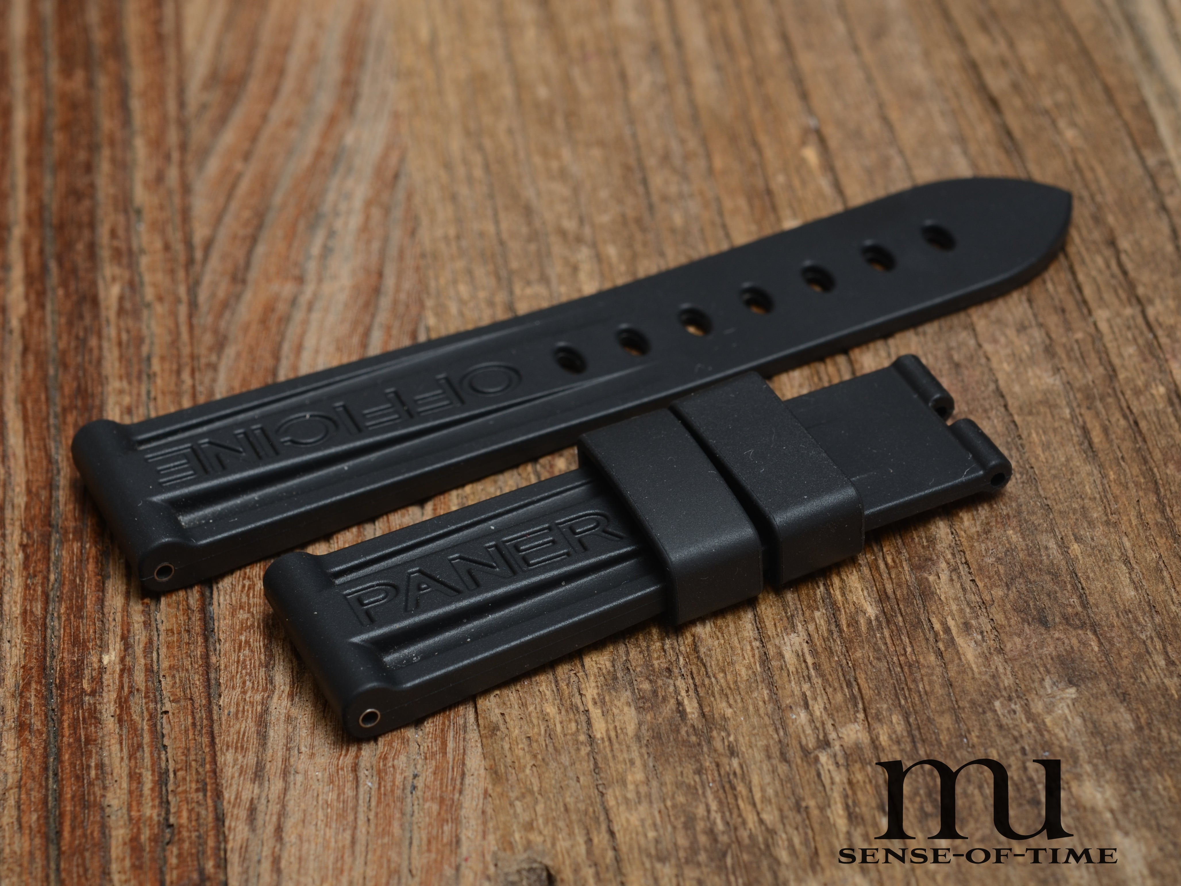 Zubehör: Panerai Kautschukband, 22mm, für Dornschließe, Neu, Ref.: PNMX0013JG