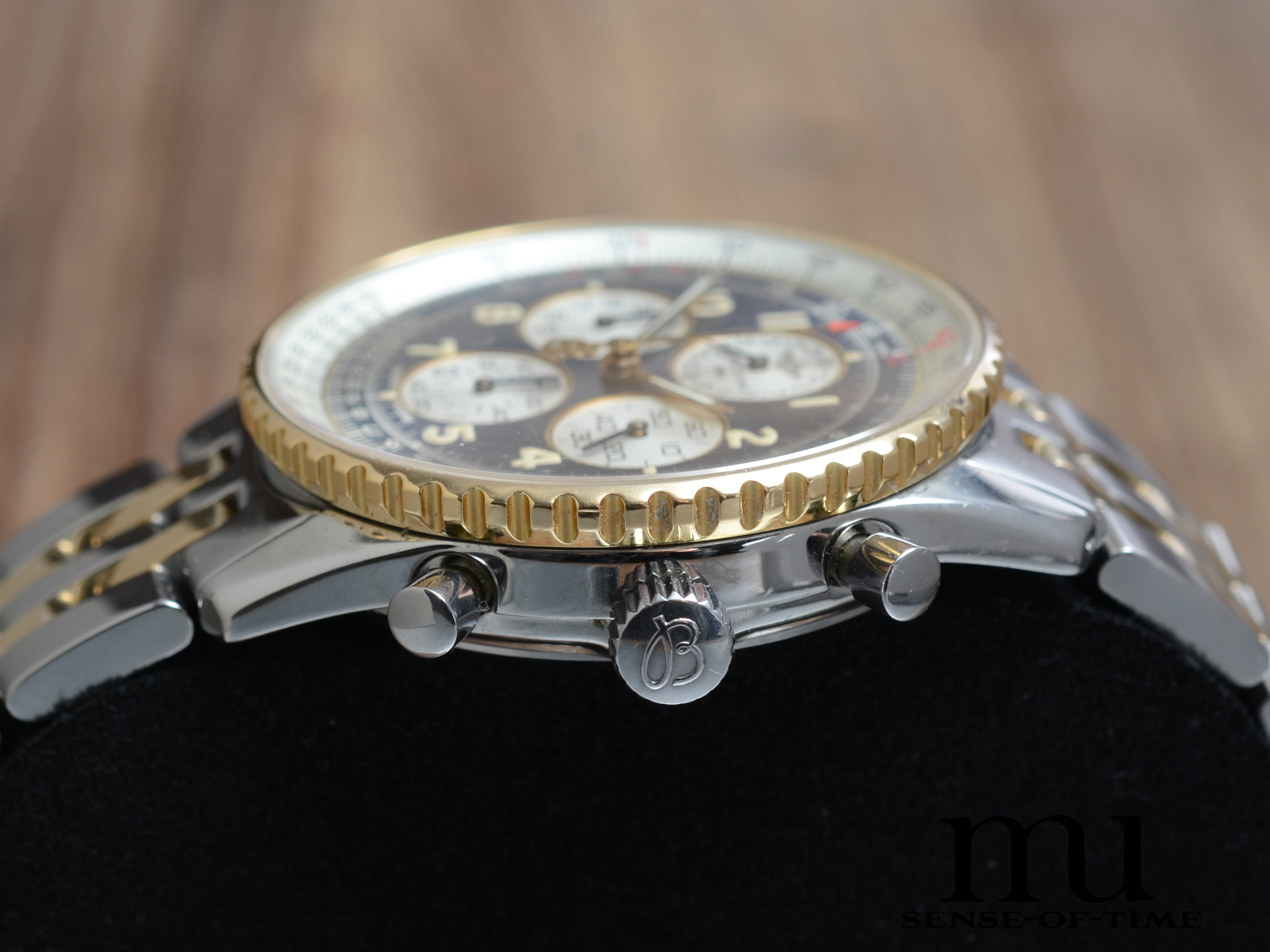 Breitling Navitimer Airborne Stahl/Gold mit Pilotband, 38mm, Full Set, Ref.: D33030