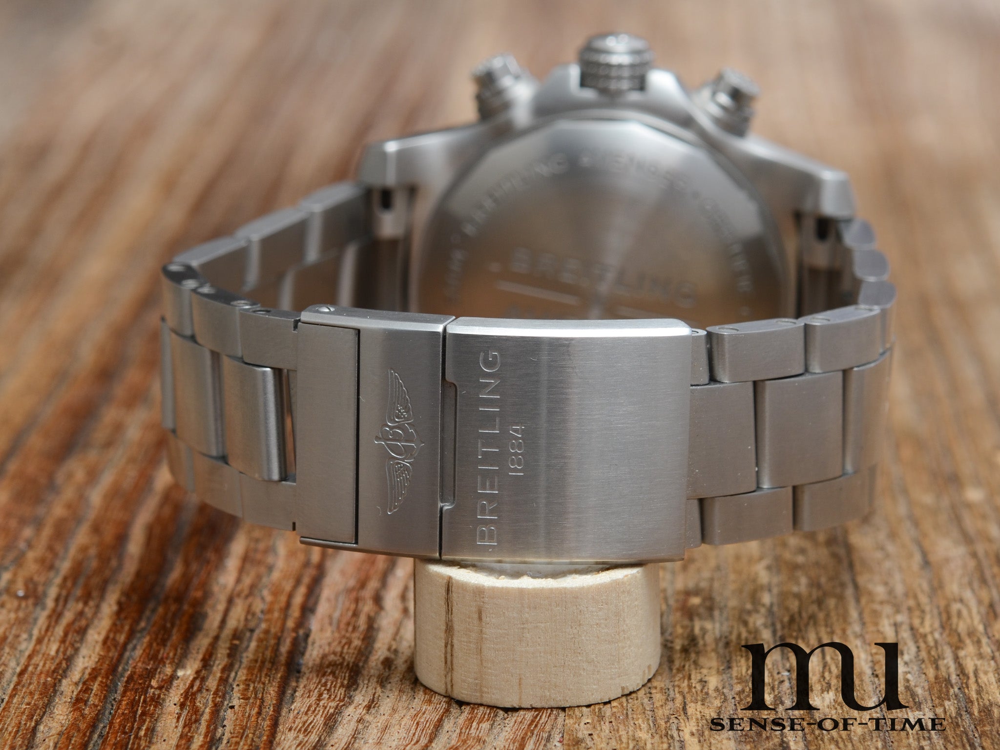 Breitling Avenger Chronograph Blaues Zifferblatt 43mm, Ref.: A13385