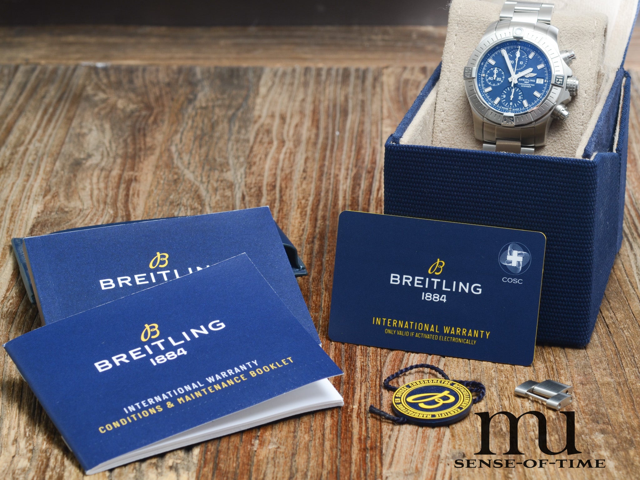 Breitling Avenger Chronograph Blaues Zifferblatt 43mm, Ref.: A13385