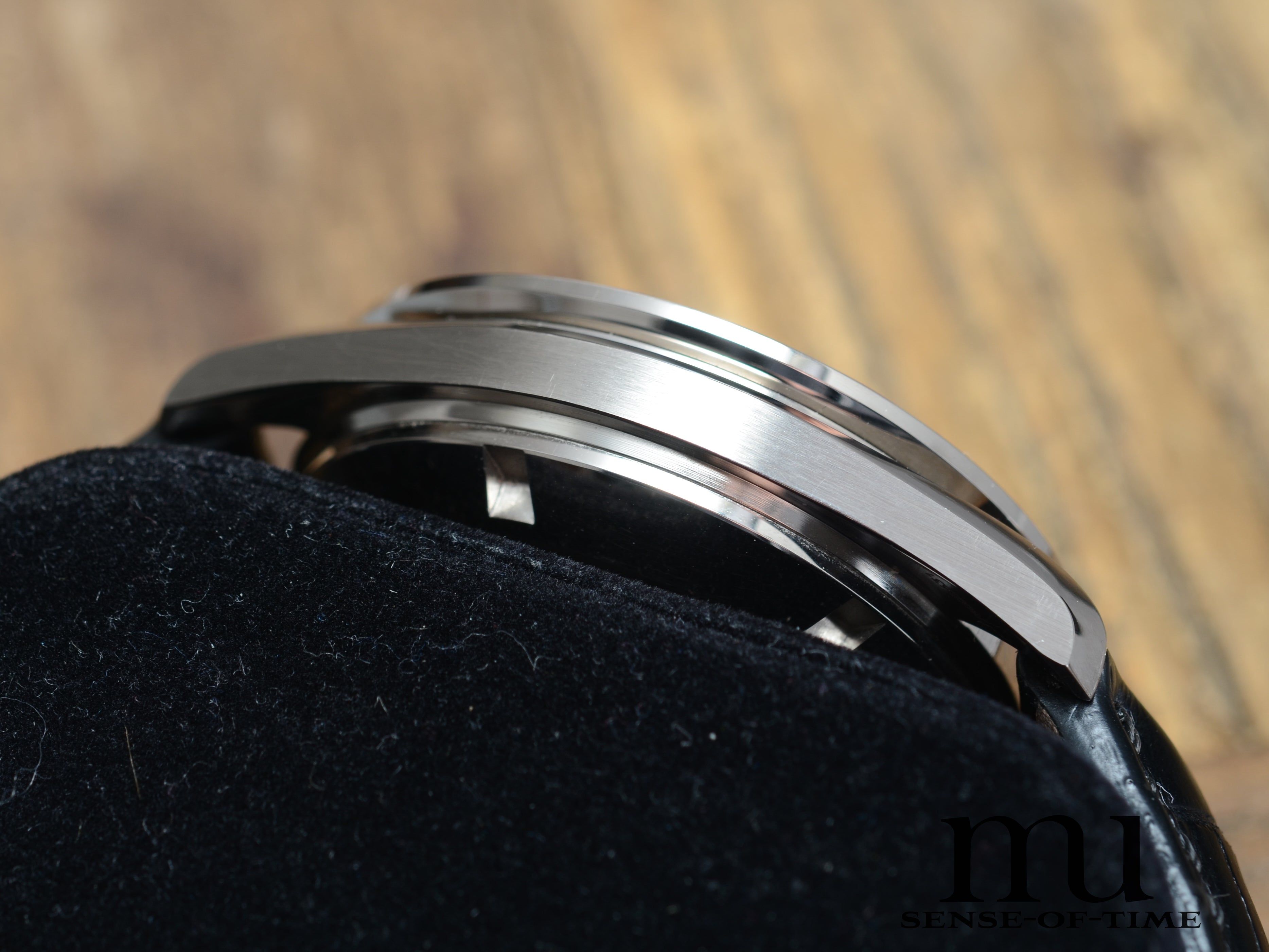 Omega Speedmaster Broad Arrow 18kt Weißgold, Ref.: 3652.30.31