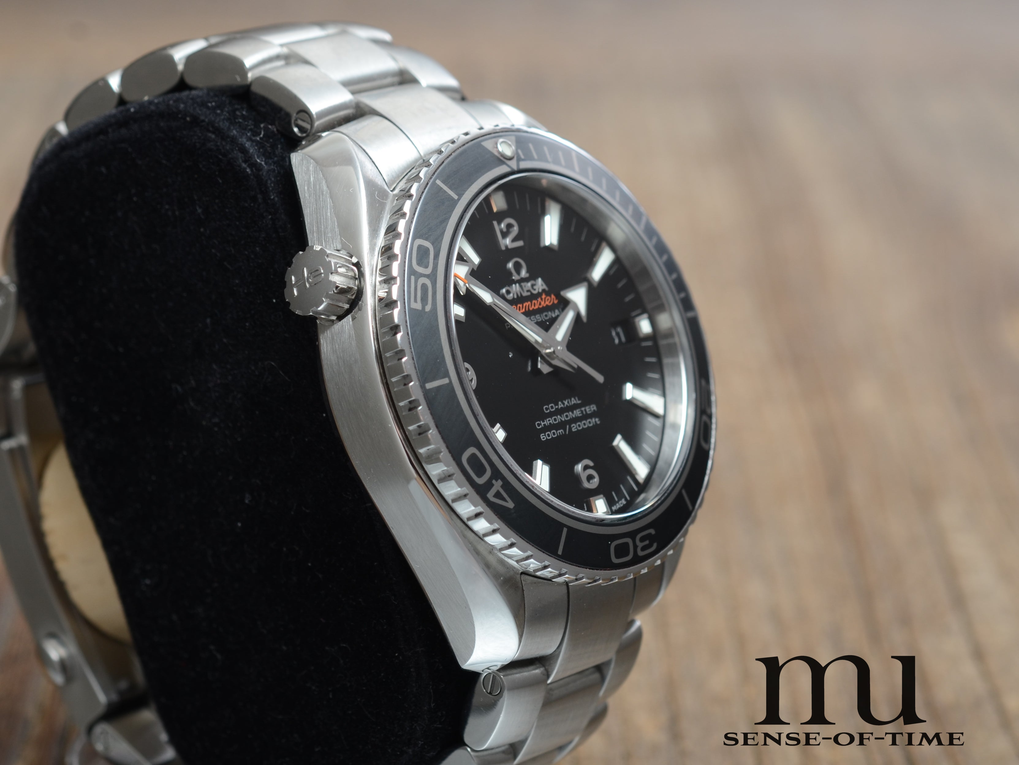 Omega Seamaster Planet Ocean mit Omega-Service 5/2026, Ref.: 232.30.42.21.01.001