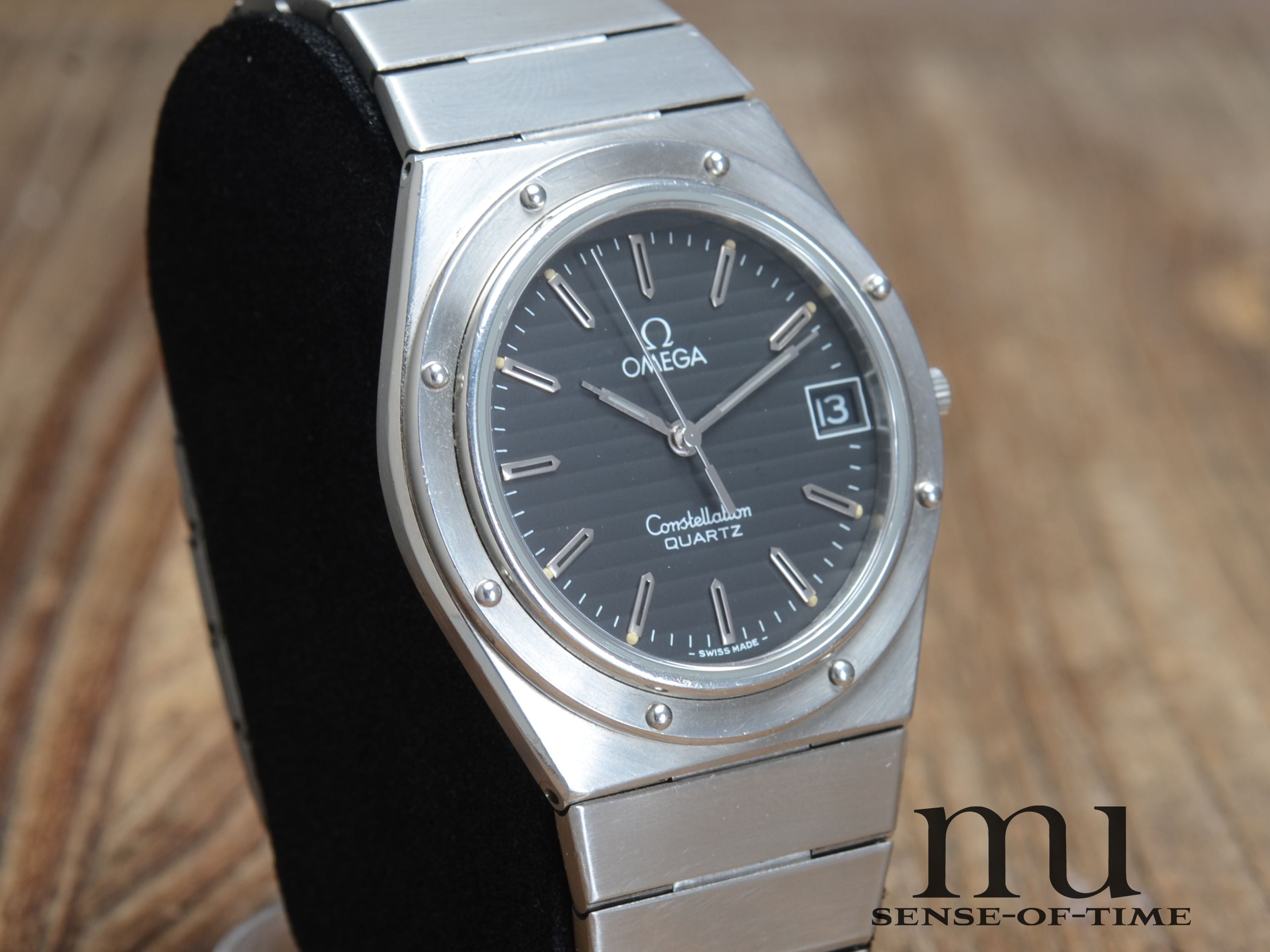 Omega Constellation Marine Porthole Schwarzes Zifferblatt