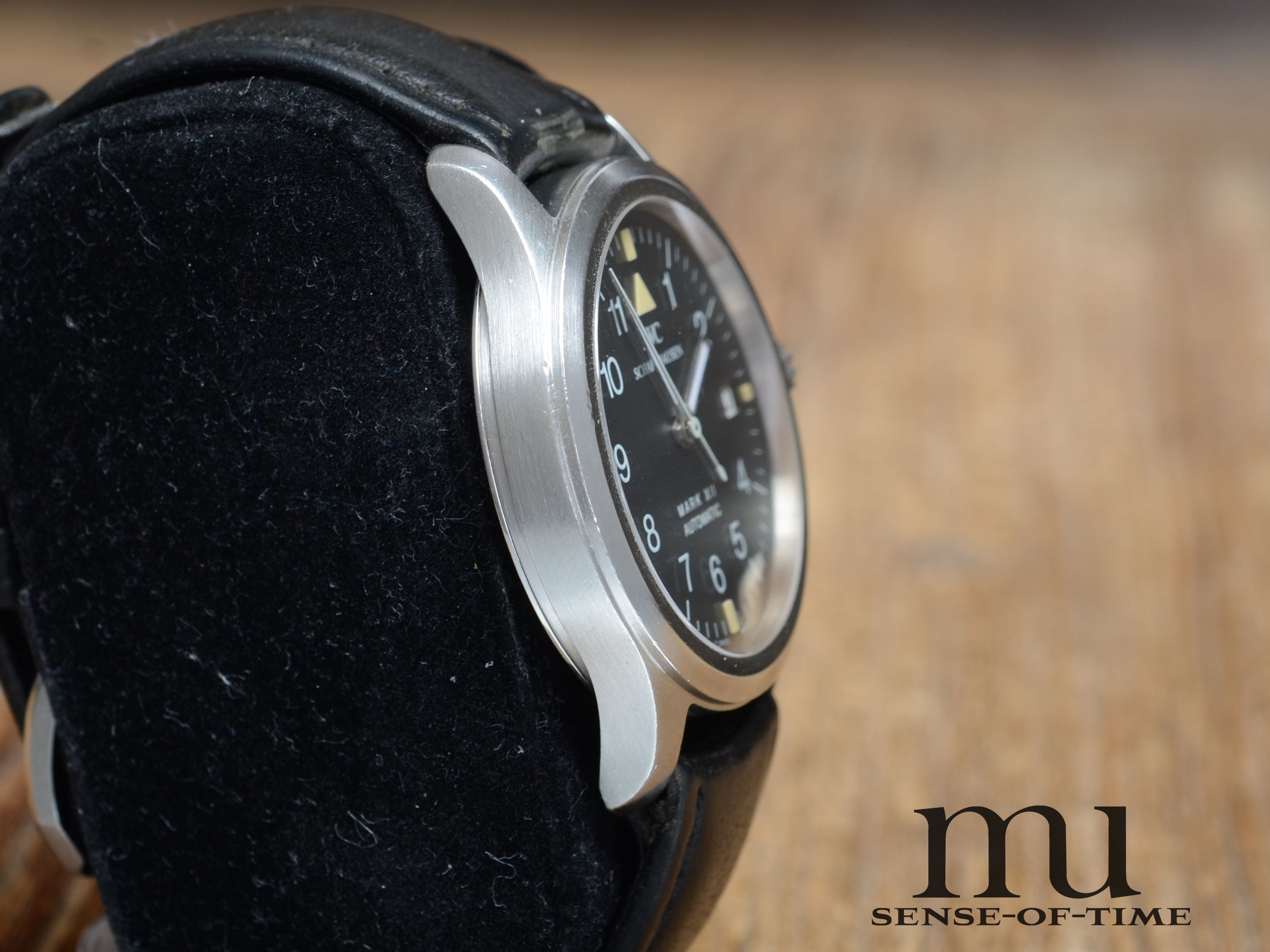 IWC Mark XII Fliegeruhr Tritium Pilot's Watch, Ref.: IW3241