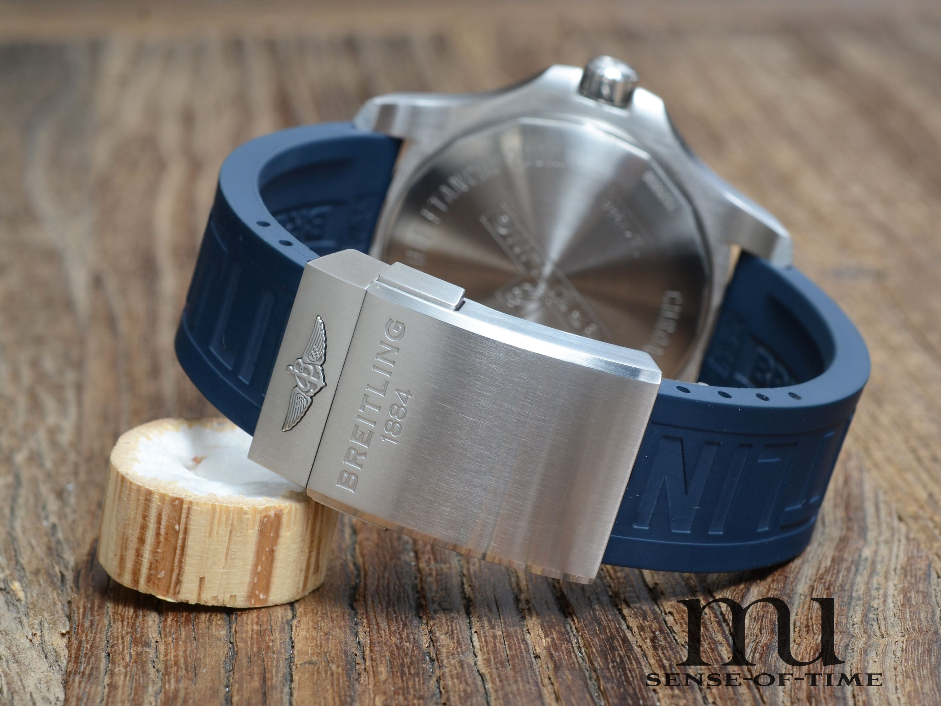 Breitling Colt 44, blaues Zifferblatt, Ocean Racer Kautschukband, Ref.: A17388