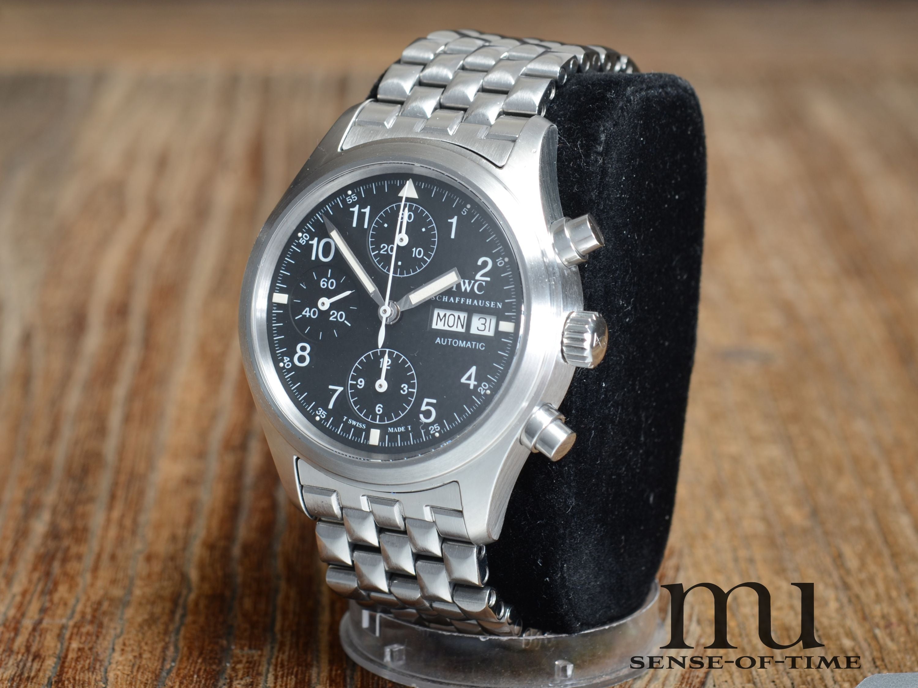 IWC Pilot Flieger-Chronograph Dot-Dial, Ref.: IW3706