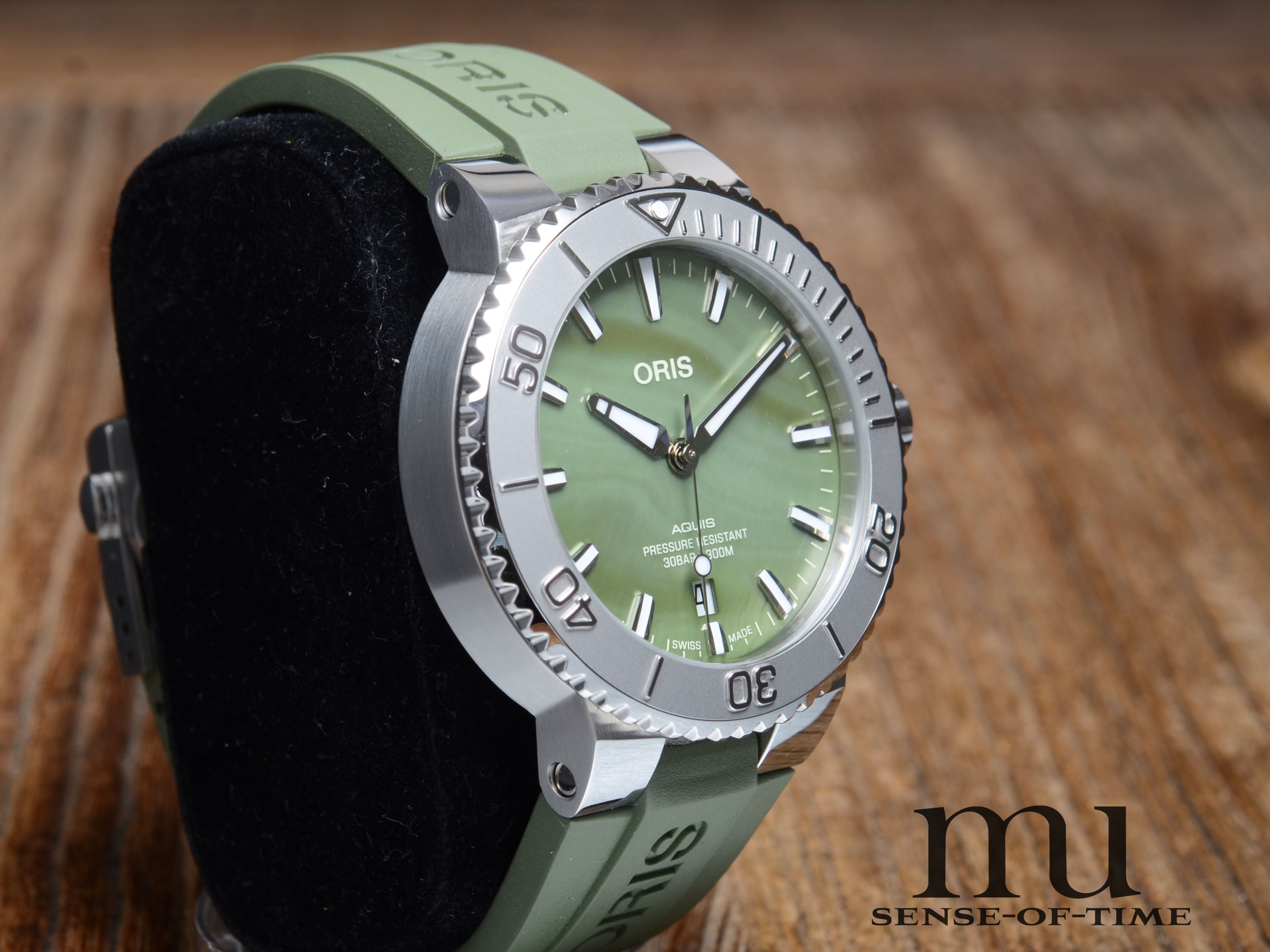 Oris Aquis Diver New York Harbor Limited Edition