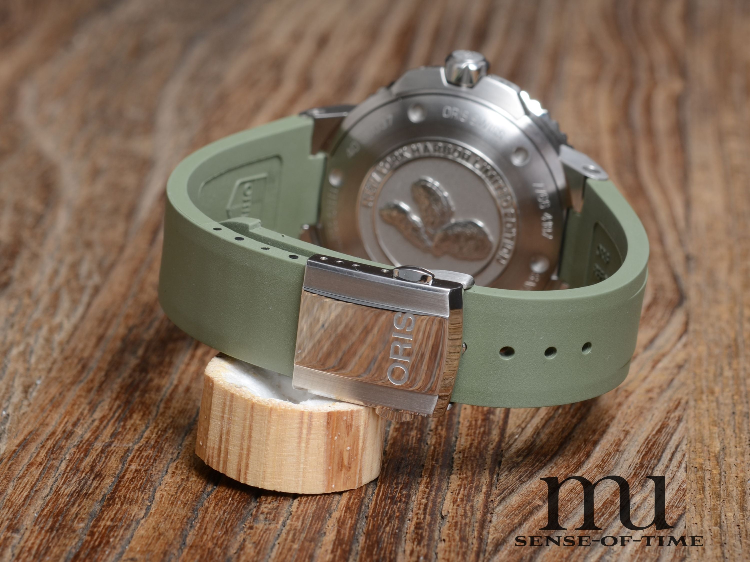 Oris Aquis Diver New York Harbor Limited Edition