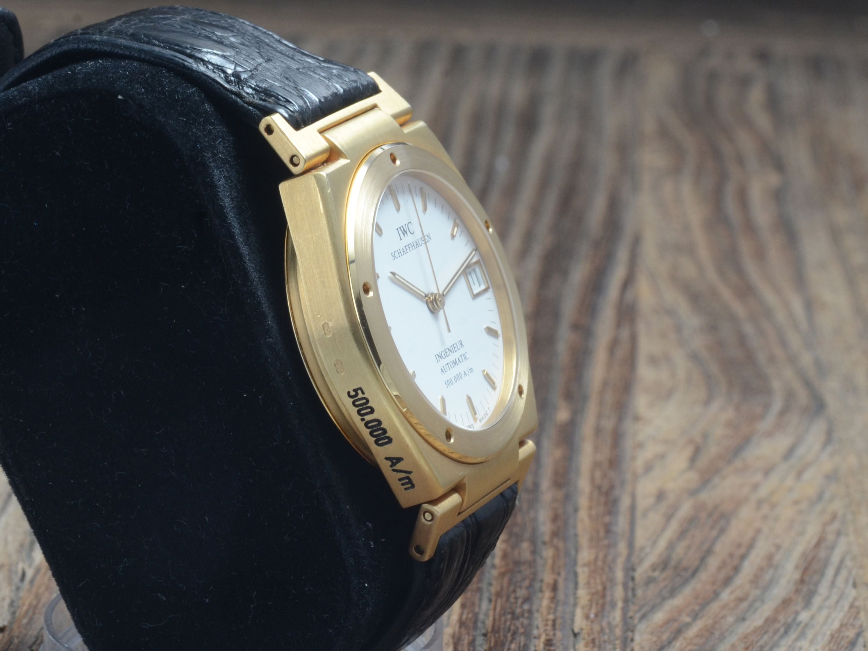 IWC Ingenieur 18kt Gold 500.000 A/m, like new, IW3518