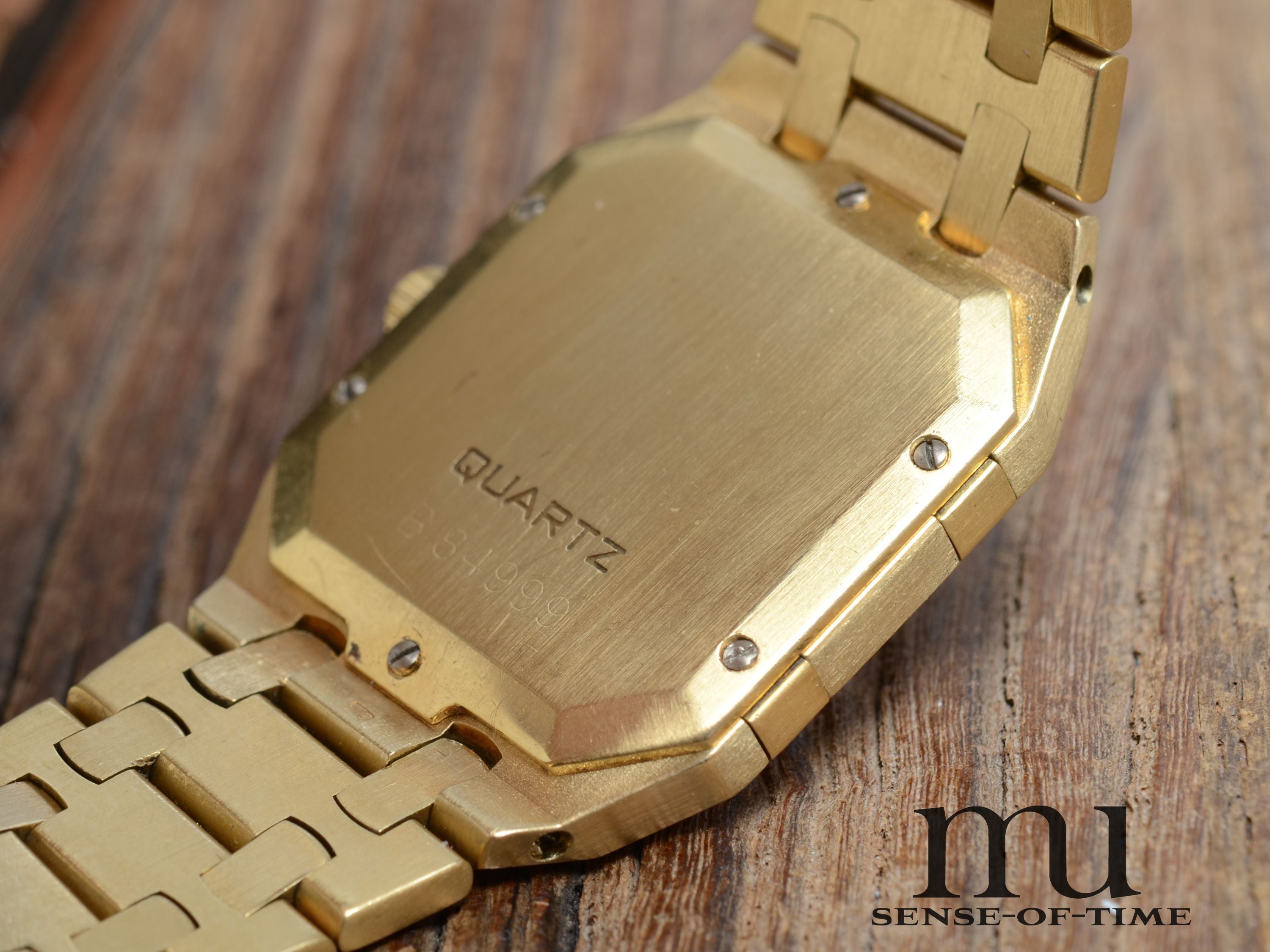 Audemars Piguet Royal Oak, Rectangulaire 18kt Gold, Brillant-Zifferblatt, Ref.: 6009BA