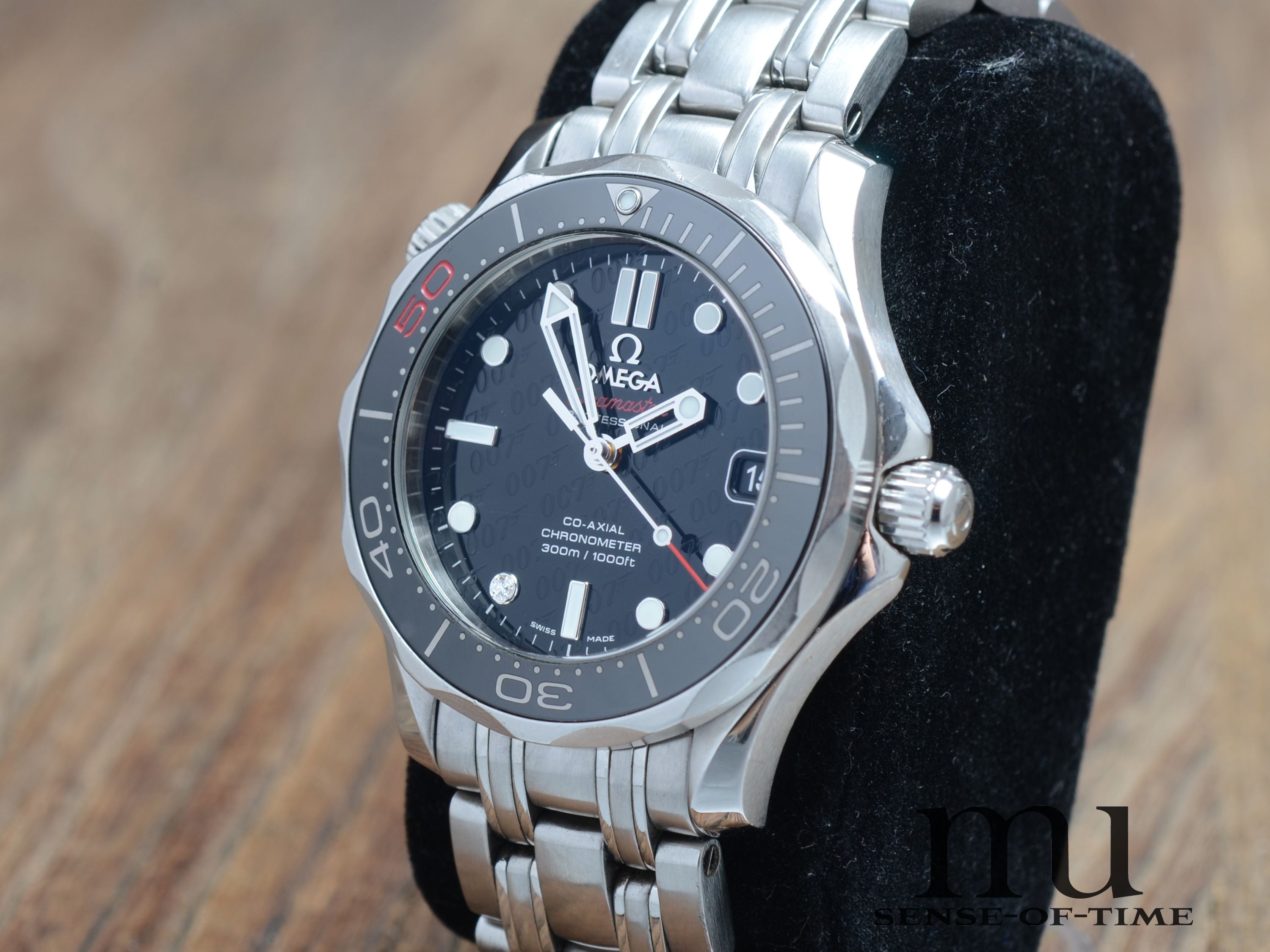 Omega Seamaster Prof. James Bond 007 Limited Edition, Ref.: 212.30.36.20.51.001