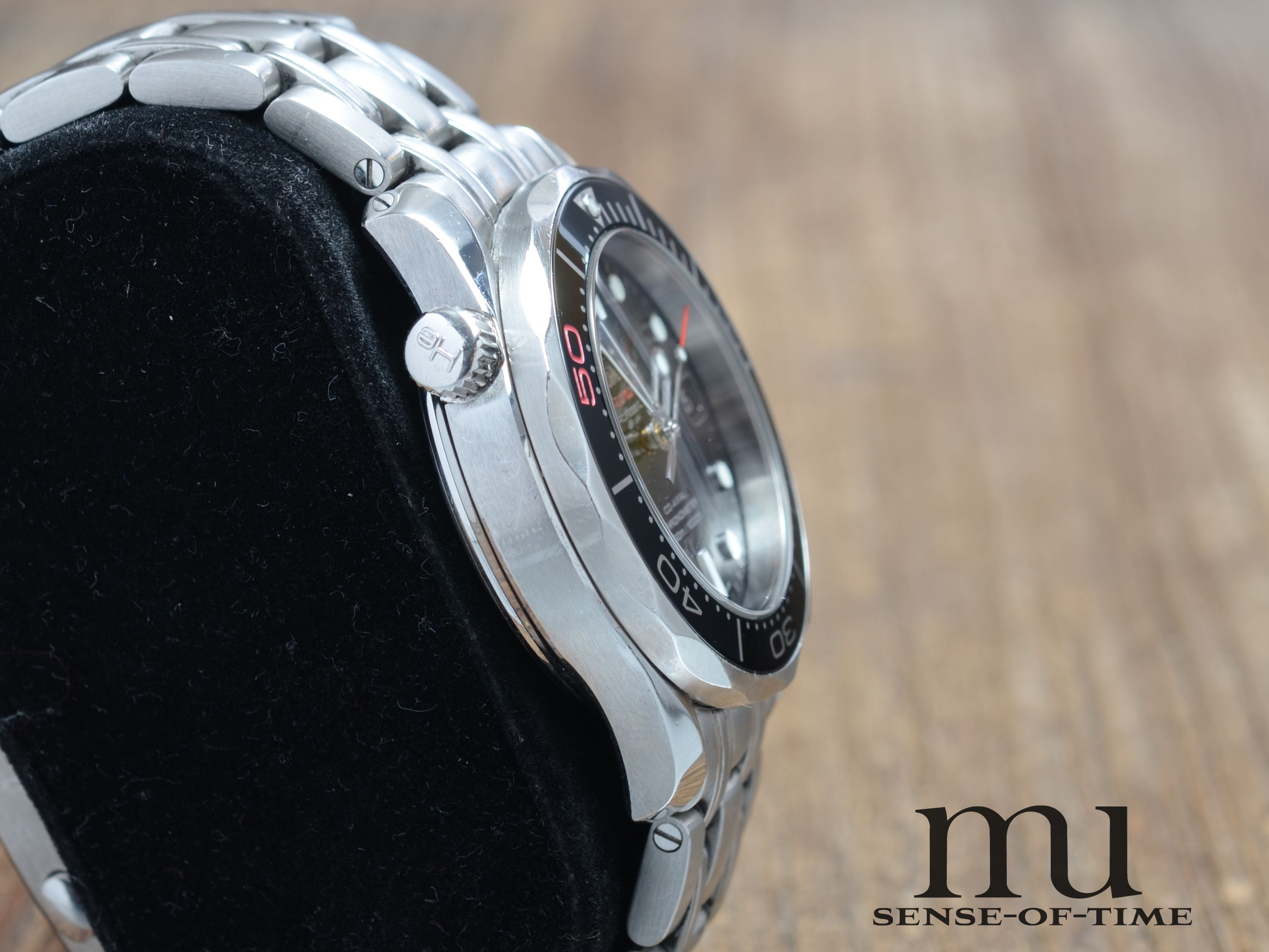 Omega Seamaster Prof. James Bond 007 Limited Edition, Ref.: 212.30.36.20.51.001