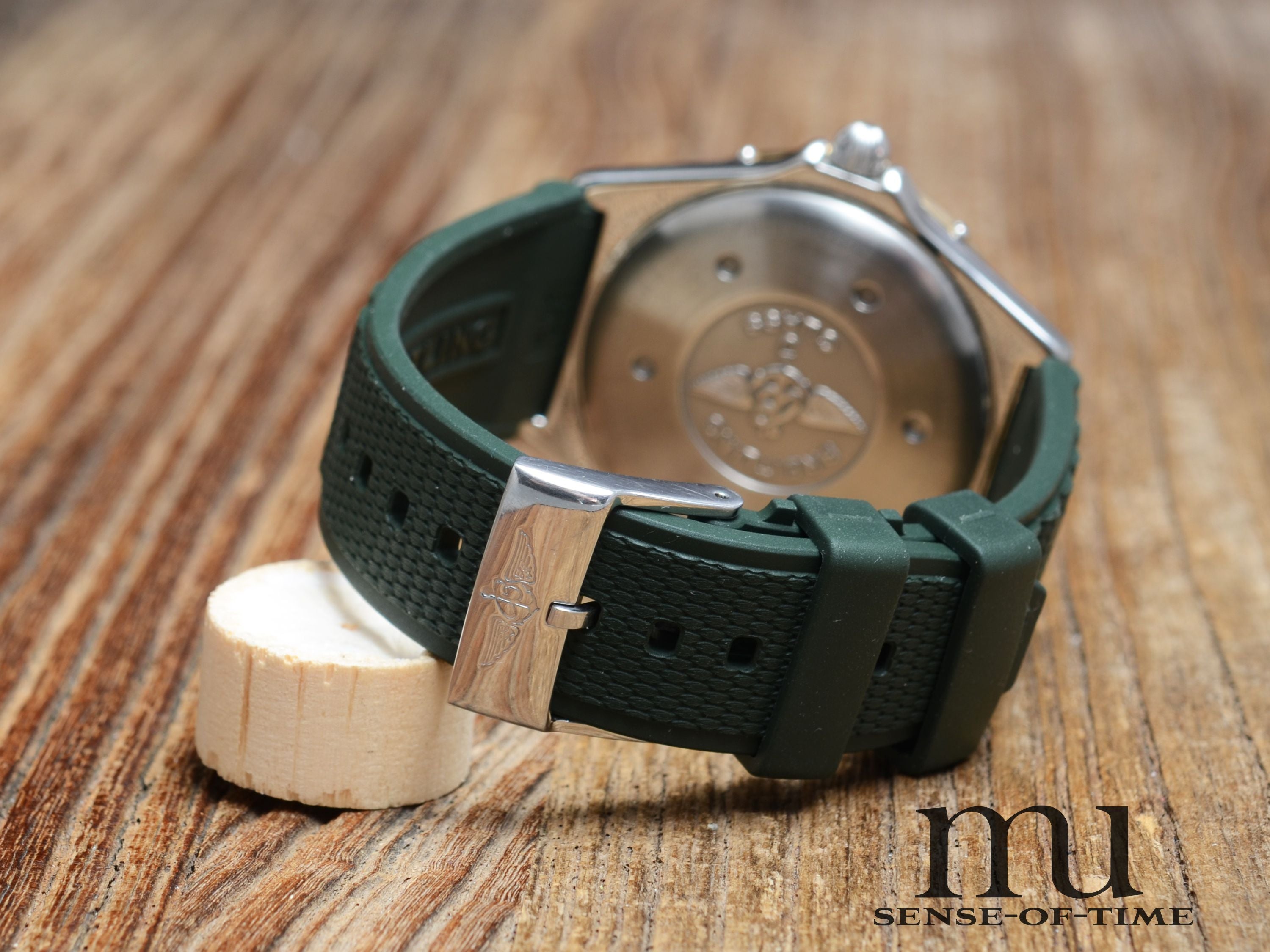 Breitling J Class Gents Stahl/Gold Automatik, Breitling-Service, Roleaux, Ref.: D10067