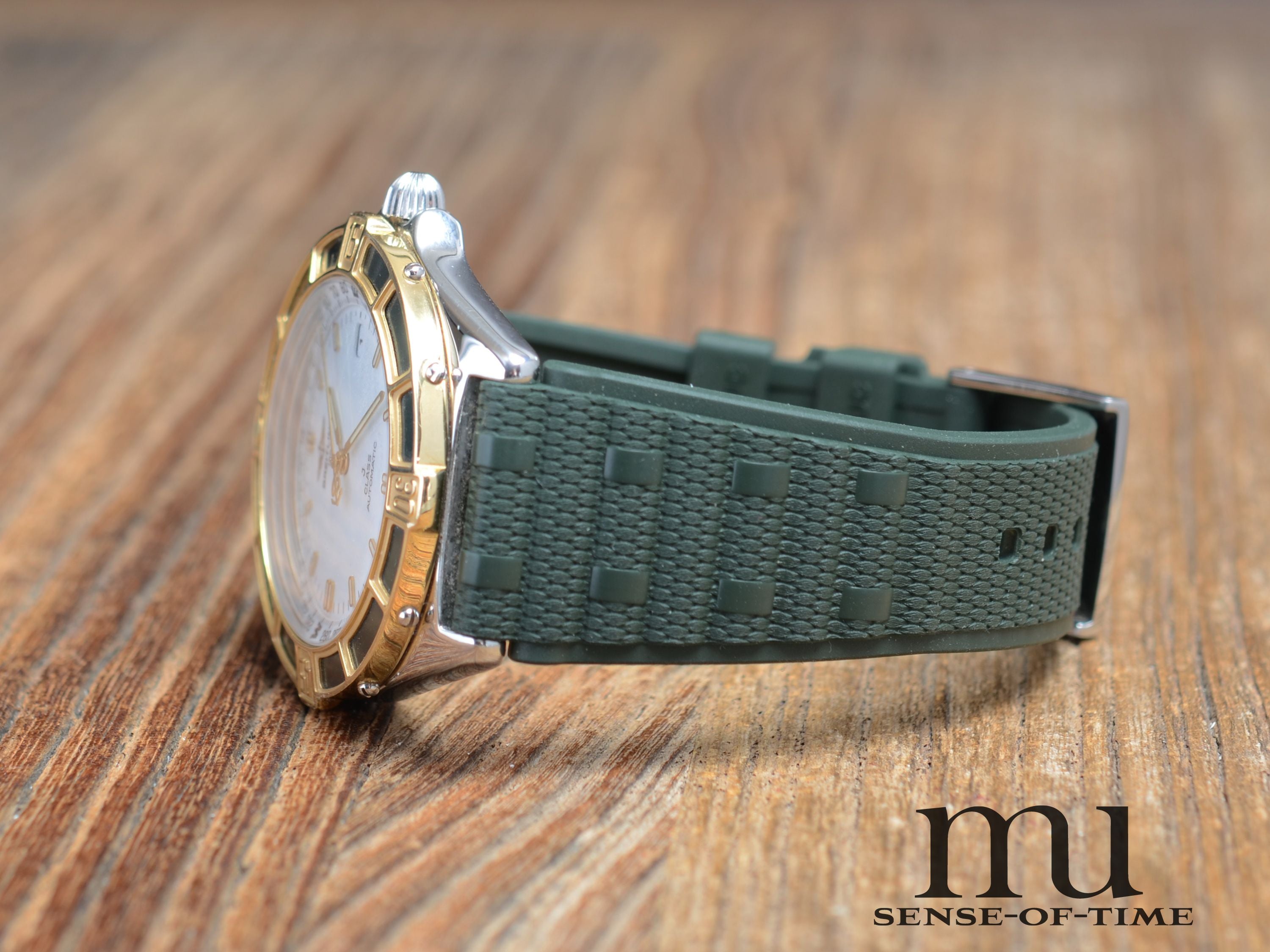 Breitling J Class Gents Stahl/Gold Automatik, Breitling-Service, Roleaux, Ref.: D10067