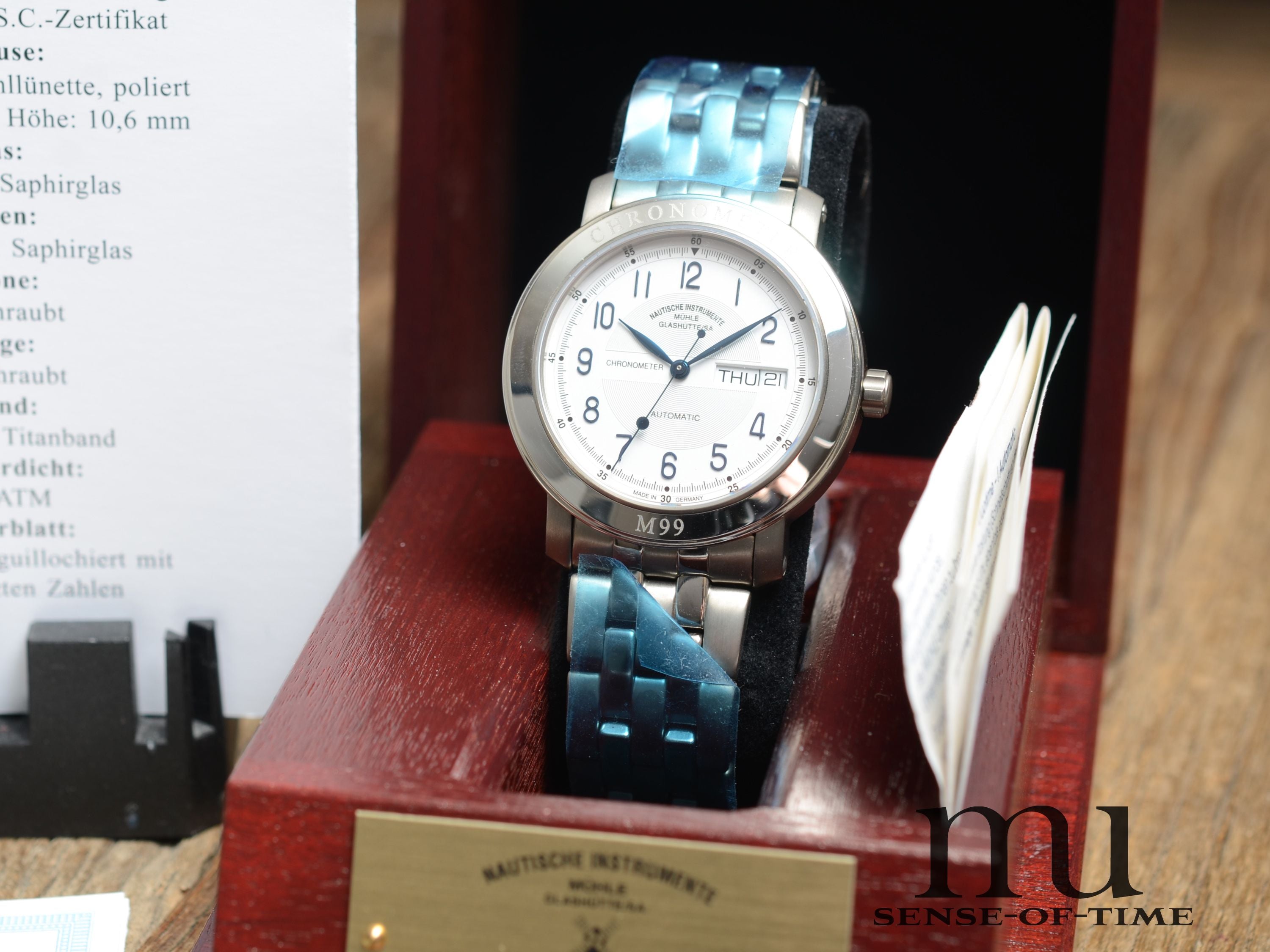 Mühle Millennium Set 2/99 bestehend aus 9 Uhren (1x davon Platin ), Limited Edition, NOS