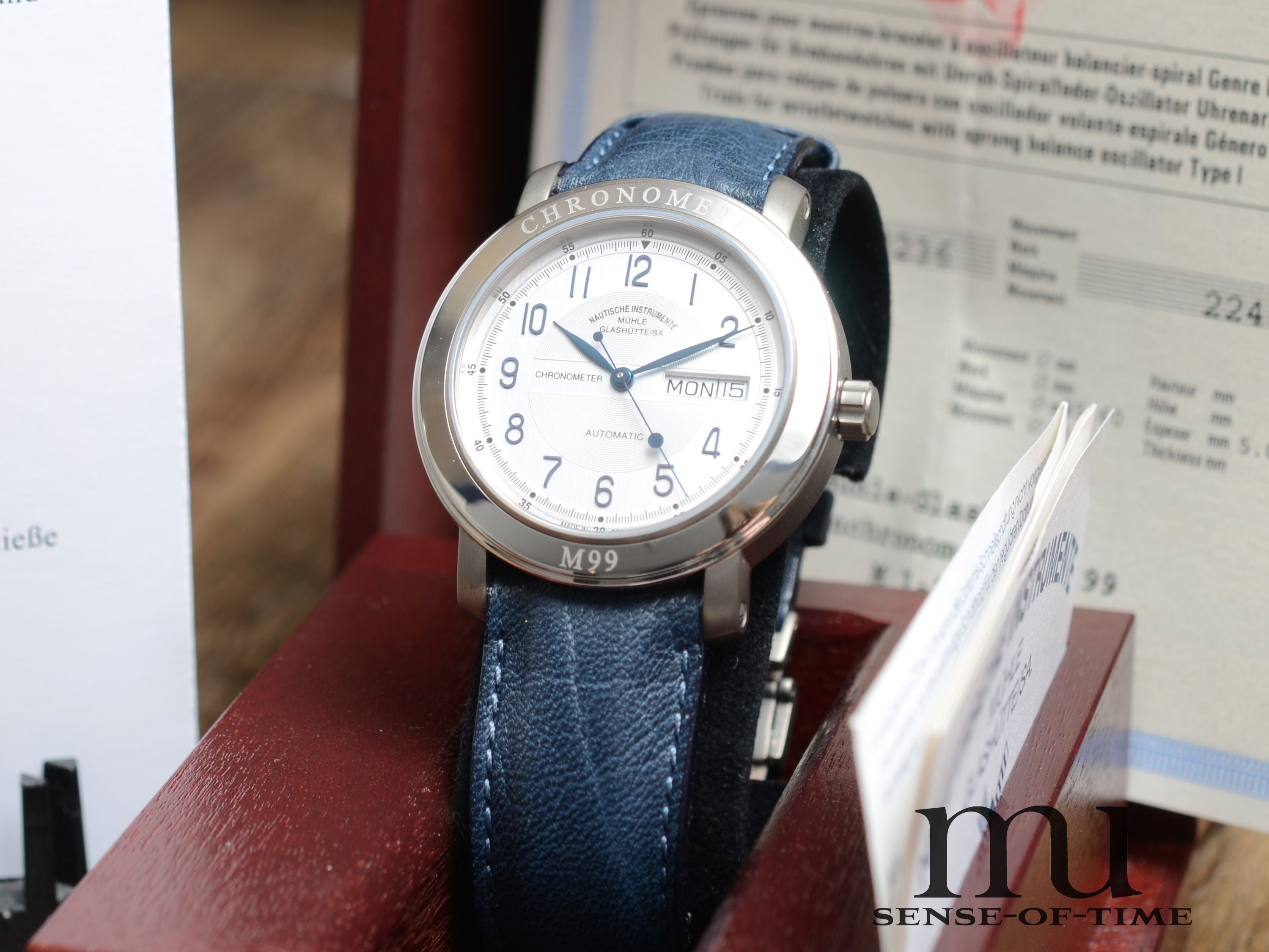 Mühle Millennium Set 2/99 bestehend aus 9 Uhren (1x davon Platin ), Limited Edition, NOS