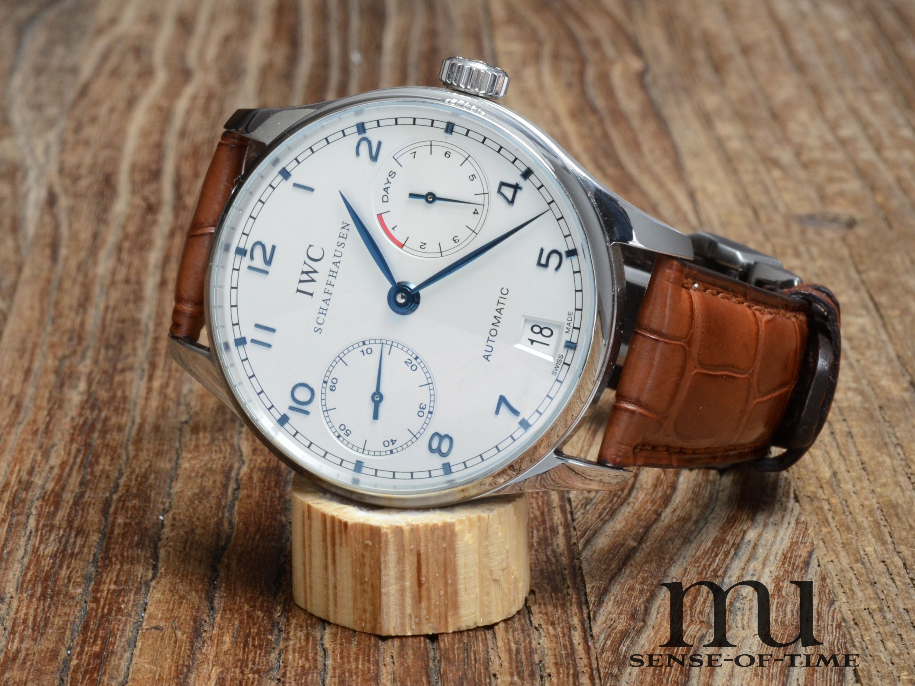 IWC Portugieser Automatik, 8 Tage, weißes Zifferblatt, 42mm, Ref.: IW5001-07