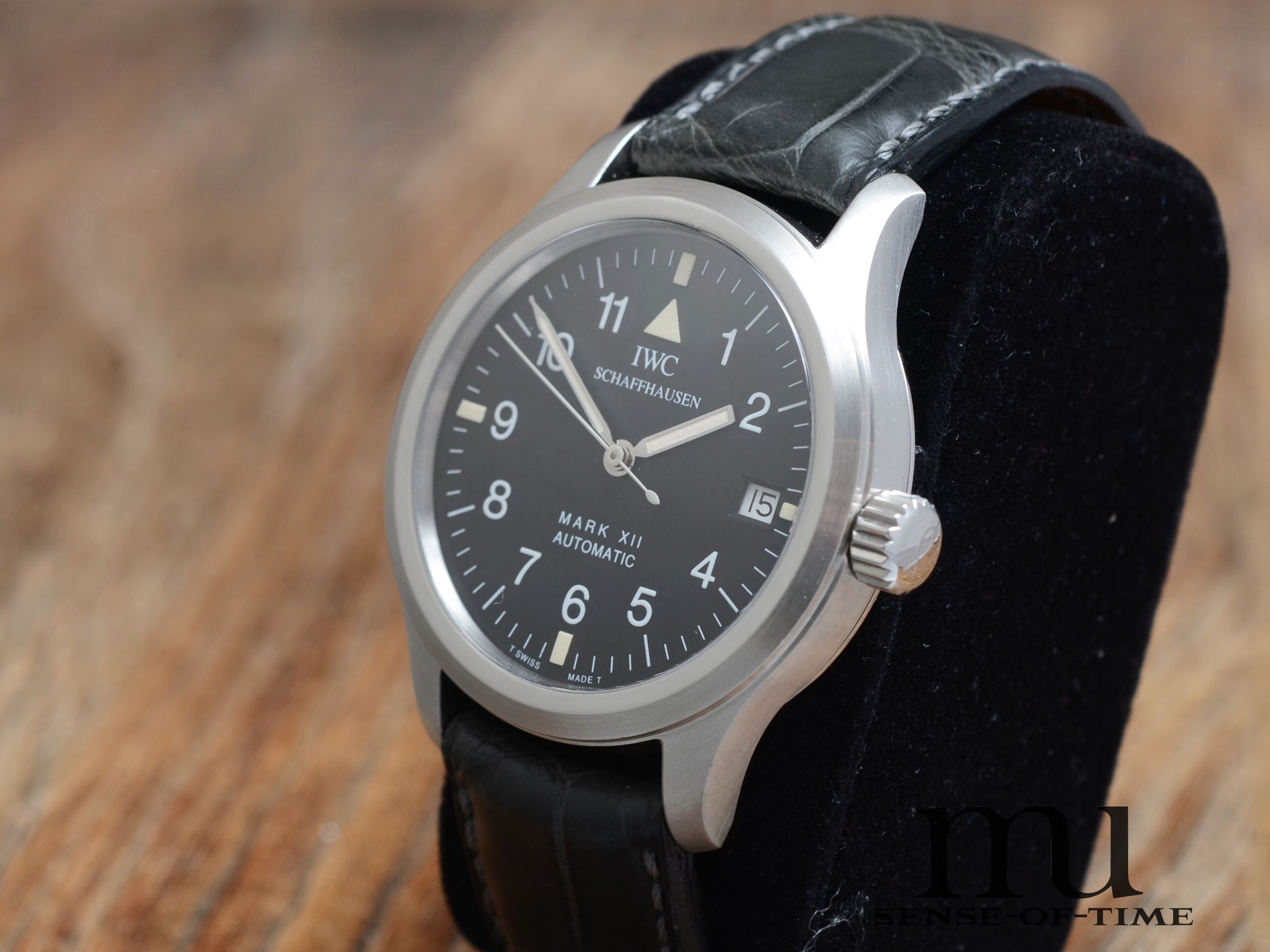 IWC Mark XII Fliegeruhr Tritium Pilot's Watch, Ref.: IW3241