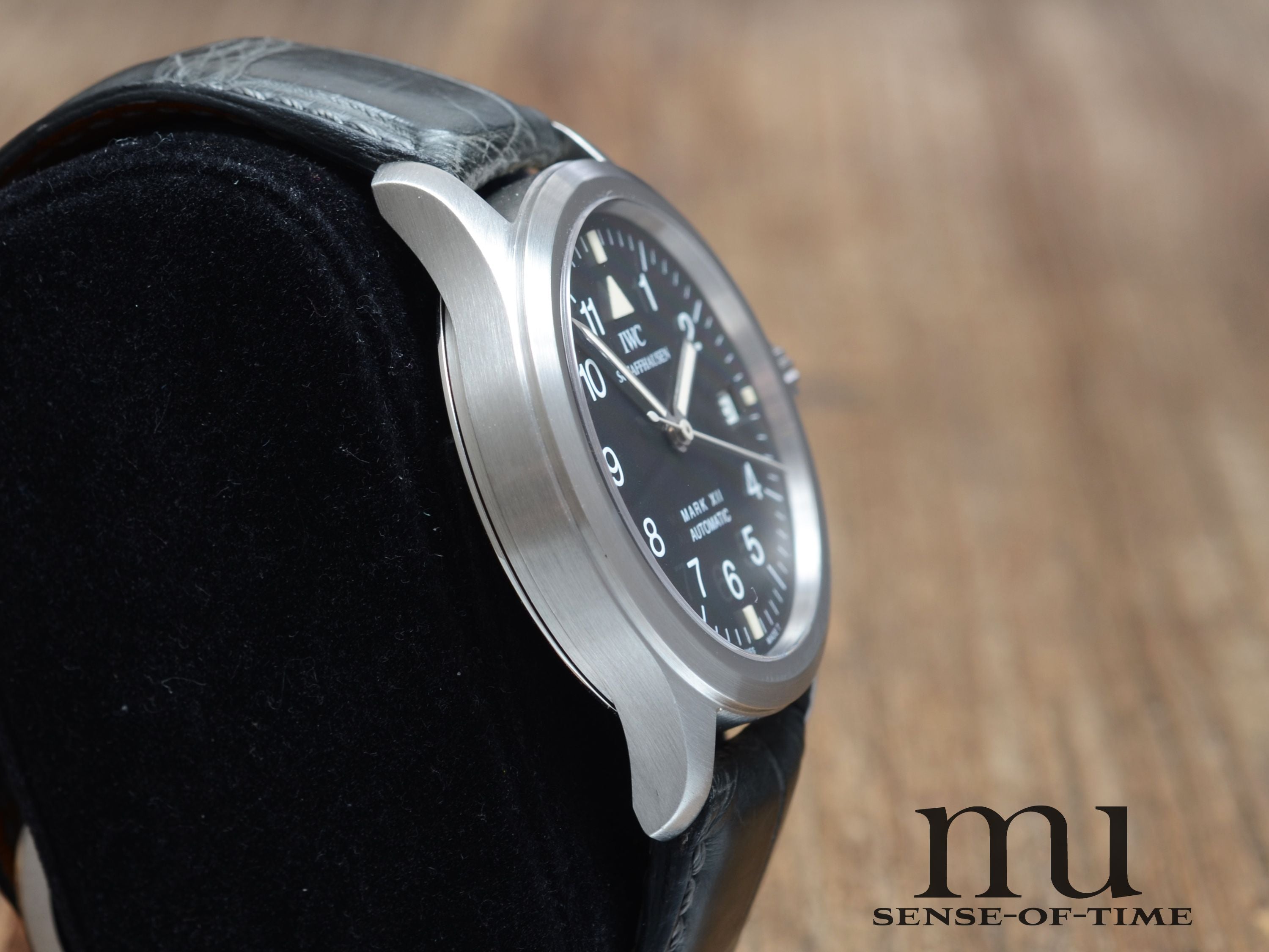 IWC Mark XII Fliegeruhr Tritium Pilot's Watch, Ref.: IW3241