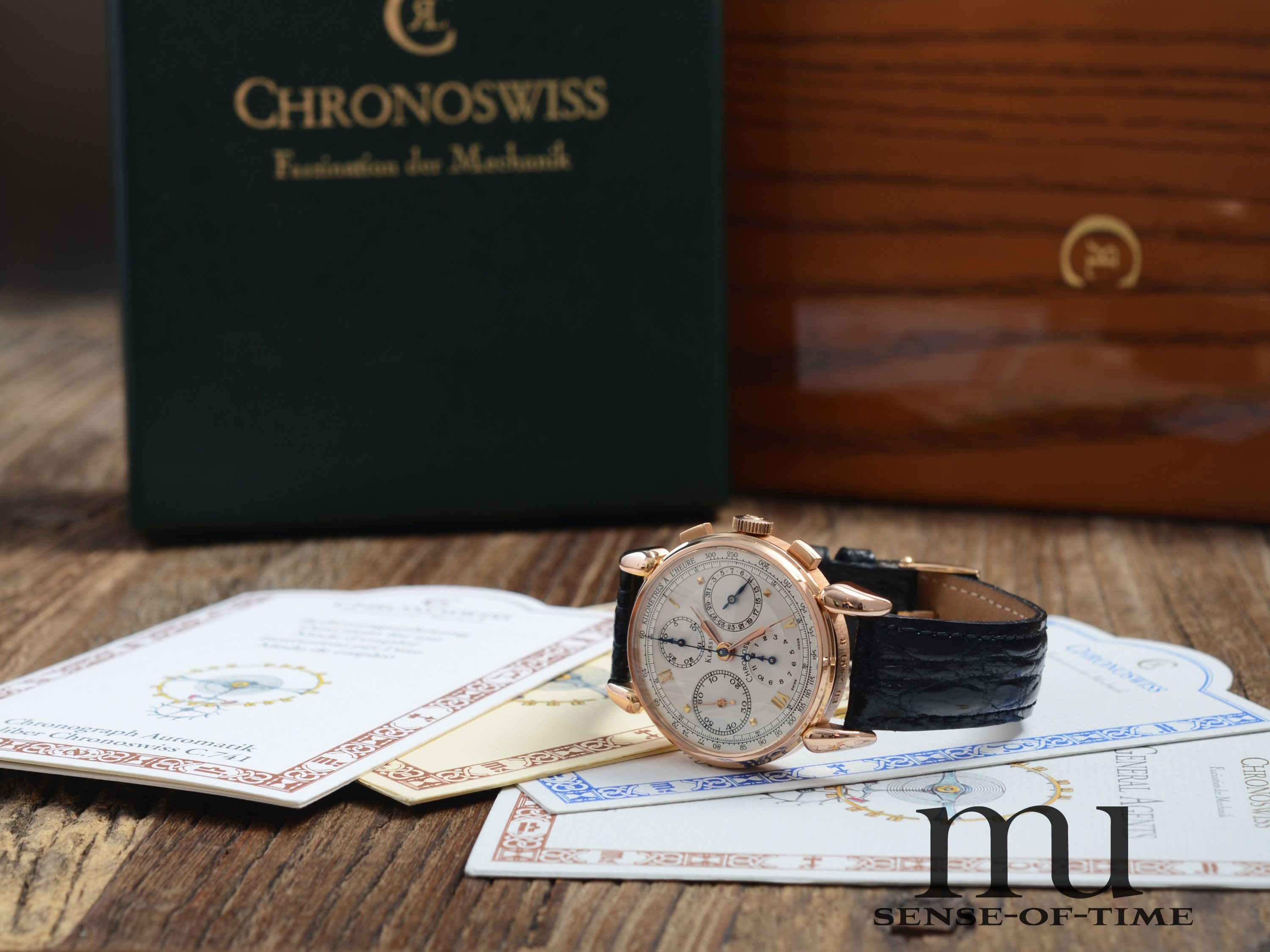 Chronoswiss 'Turtle' Klassik Chronograph, 18kt Gold, Glasboden, Ref.: CH 7401