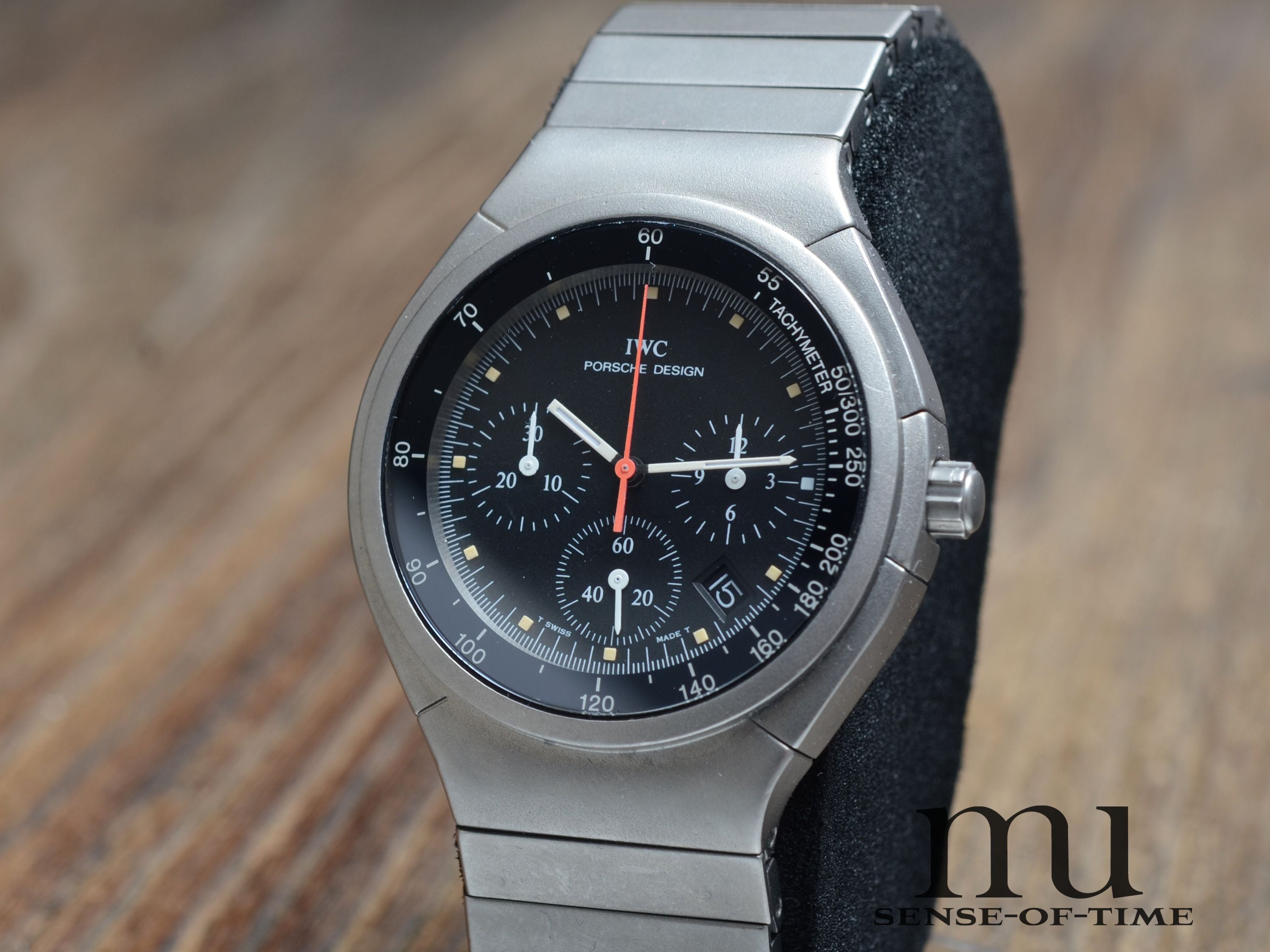 IWC Porsche Design Chronograph, 36mm, Titan, Ref.: 3743