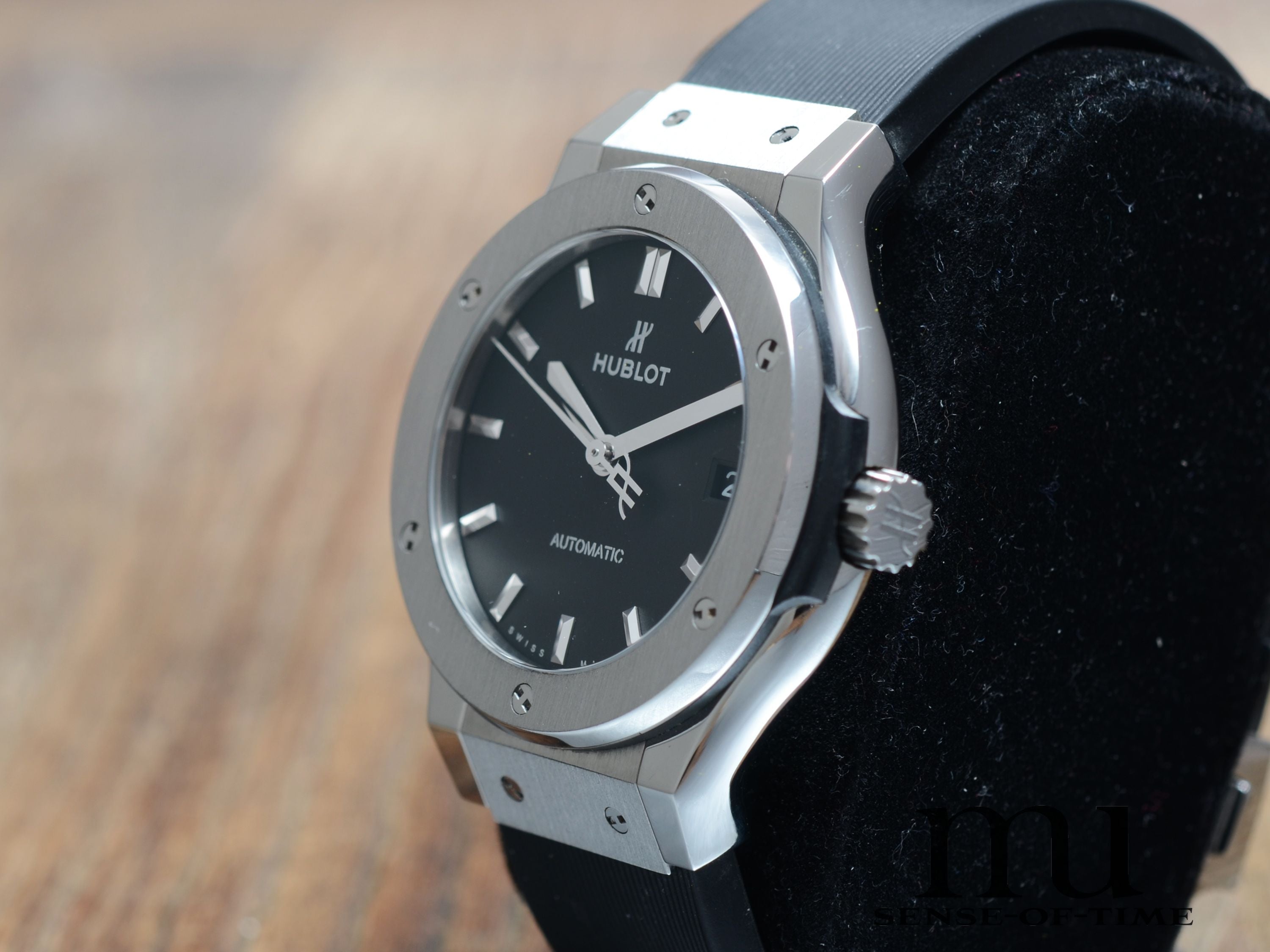 Hublot Classic Fusion, Medium 38mm, Schwarzes Zifferblatt