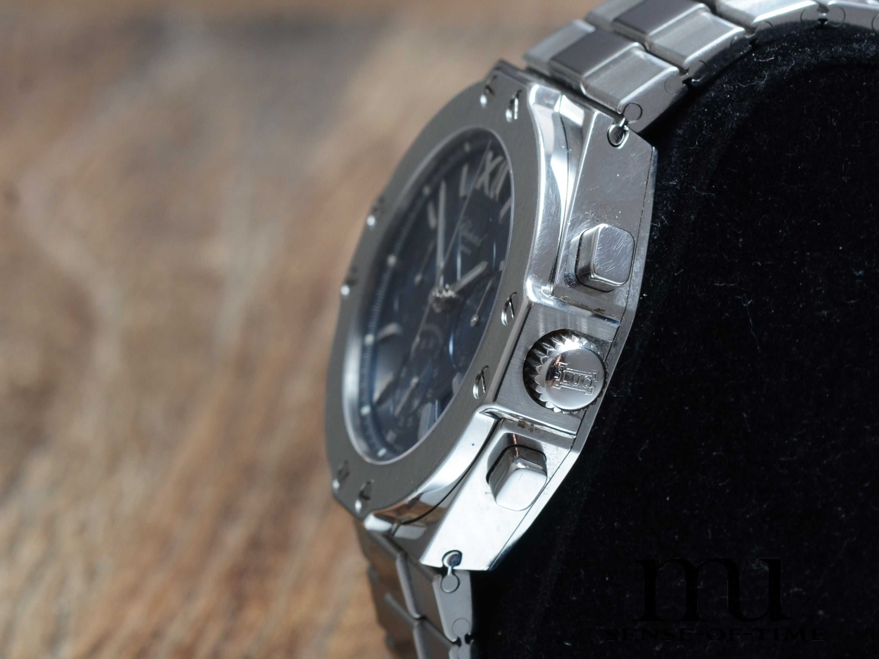 Chopard St. Moritz mit blauem Zifferblatt und integriertem Armband, Ref.: 8333