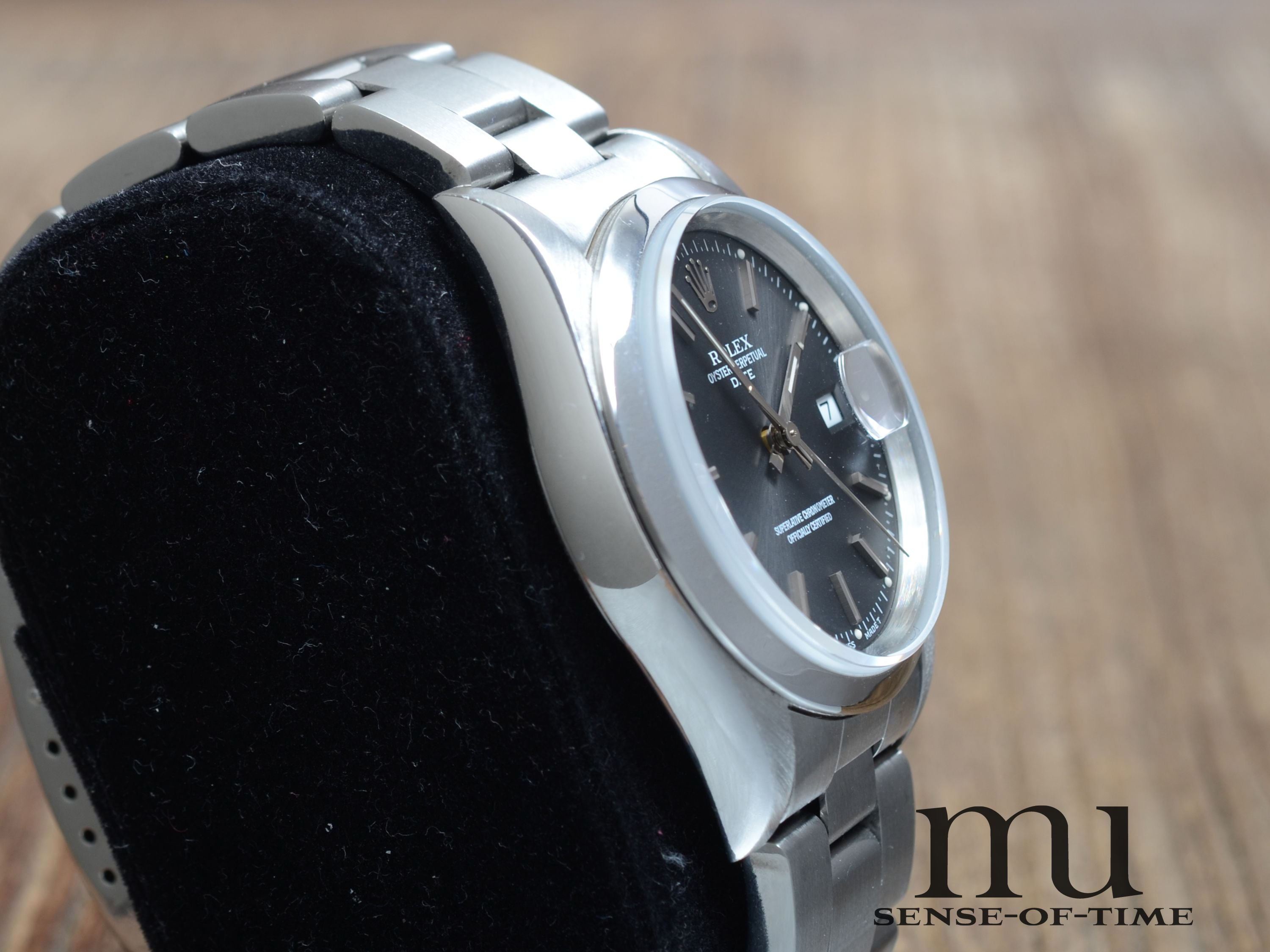 Rolex Oyster Perpetual Date, Grey Dial, Tritium, Ref.: 15200