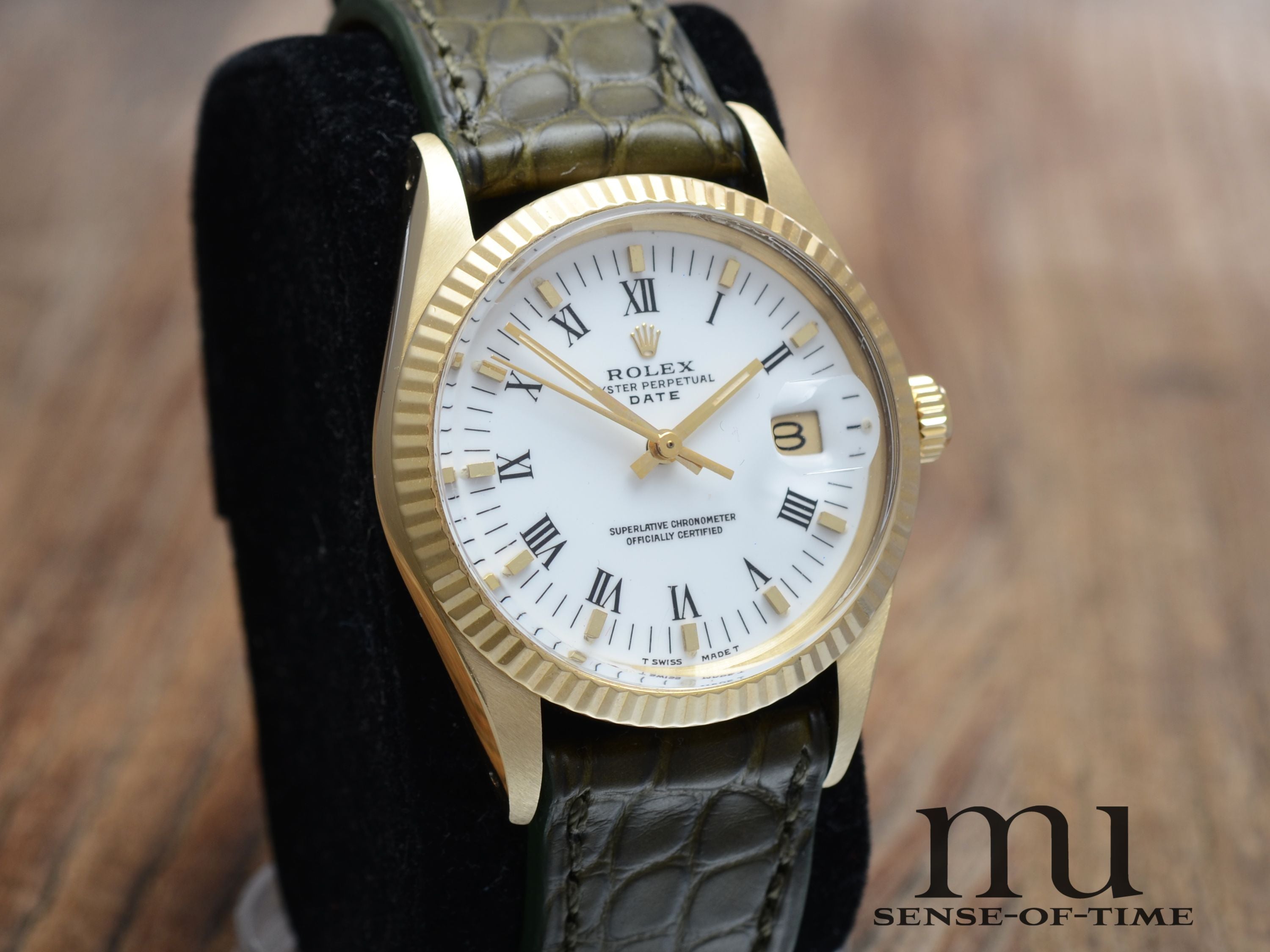 Rolex Oyster Perpetual Date Lady, Gold, 34mm, weißes Zifferblatt, Ref.: 1503