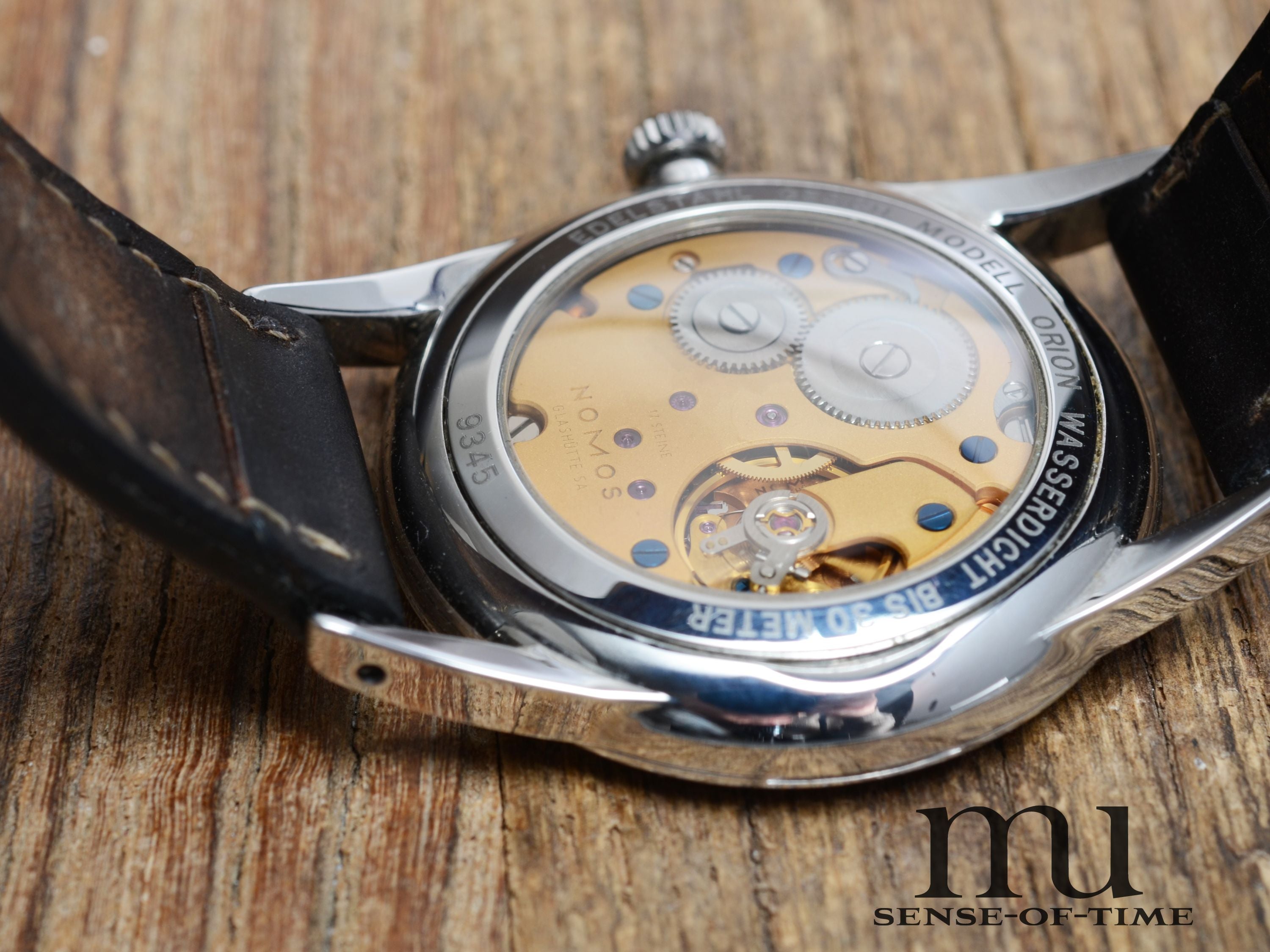 Nomos Orion Handaufzug Sichtboden, Ref. 306