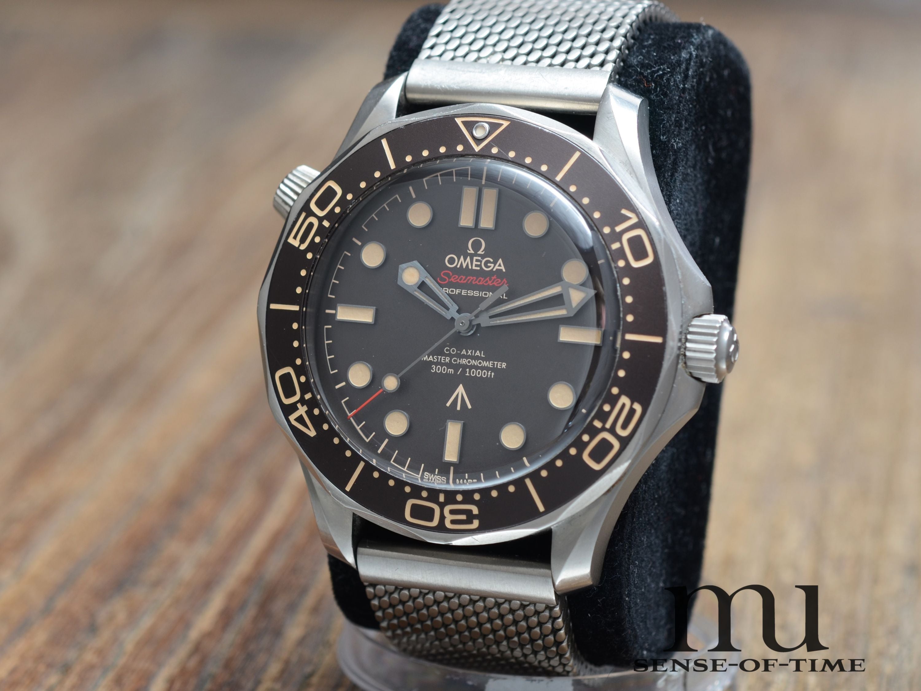 Omega Seamaster Diver James Bond 007 Edition, Ref.: 210.90.42.20.01.001