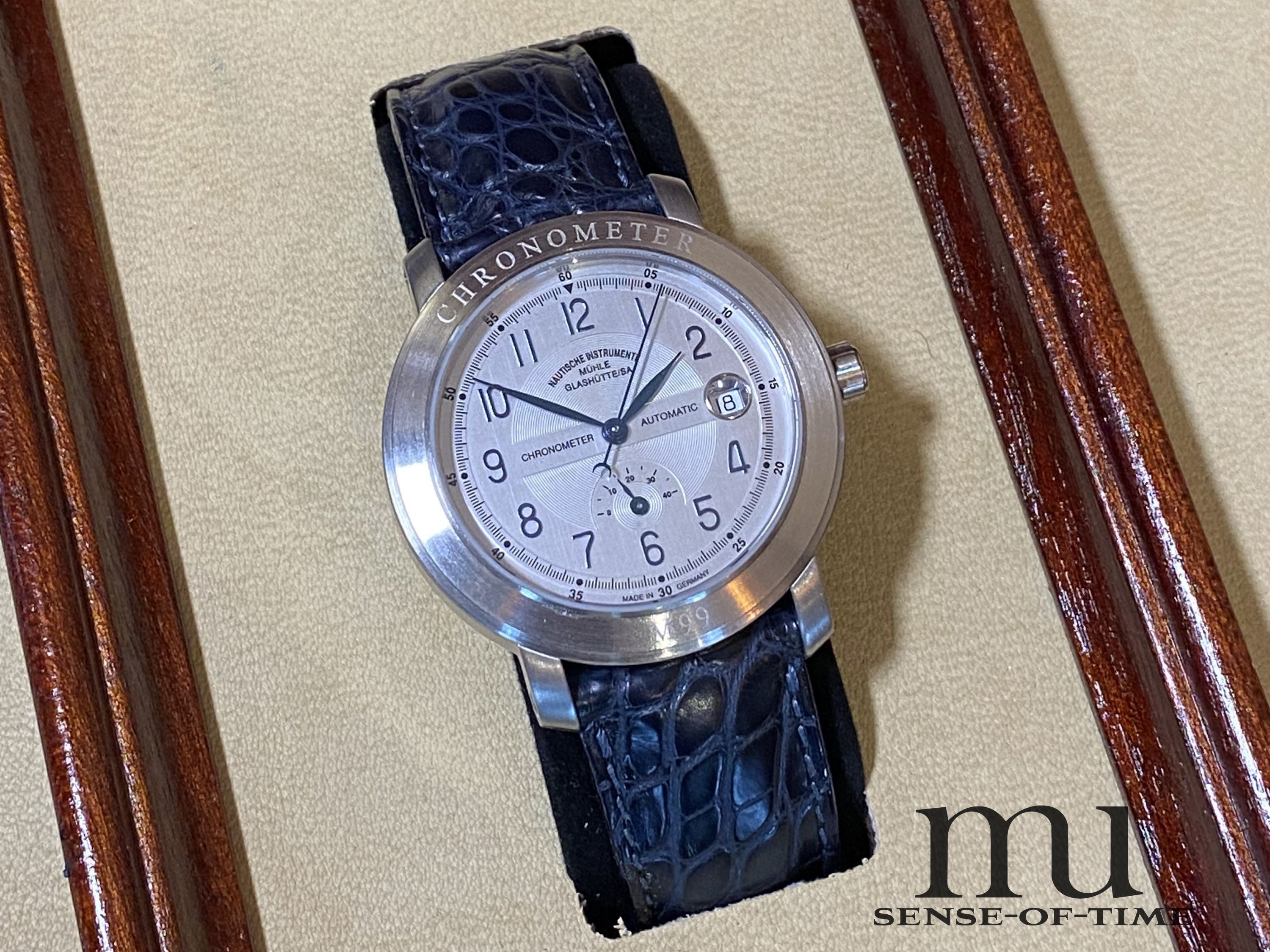 Mühle Millennium Set 2/99 bestehend aus 9 Uhren (1x davon Platin ), Limited Edition, NOS