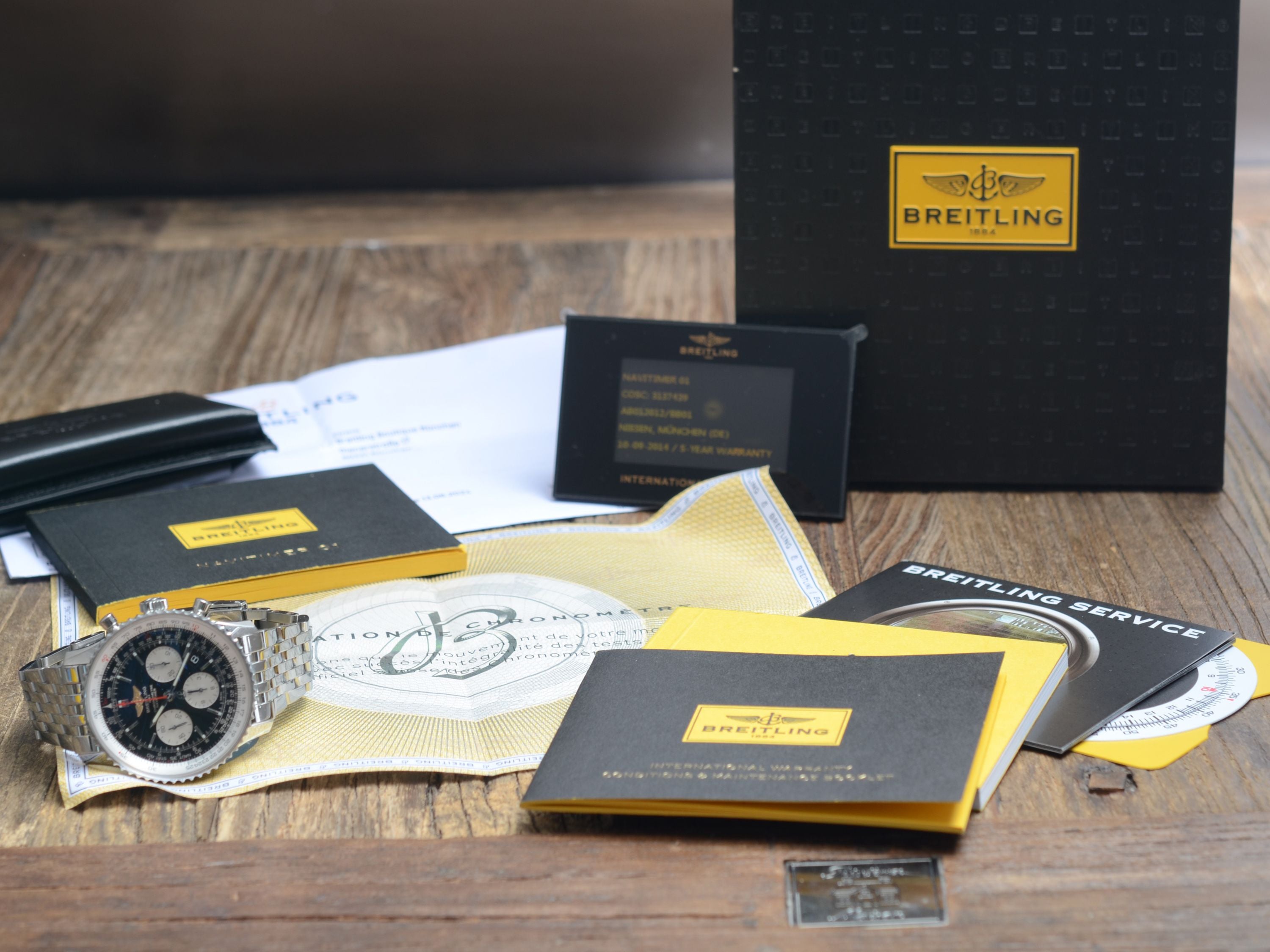 Breitling Navitimer 1 B01 Chronograph 43mm, Herstellerservice, Ref.: AB012012