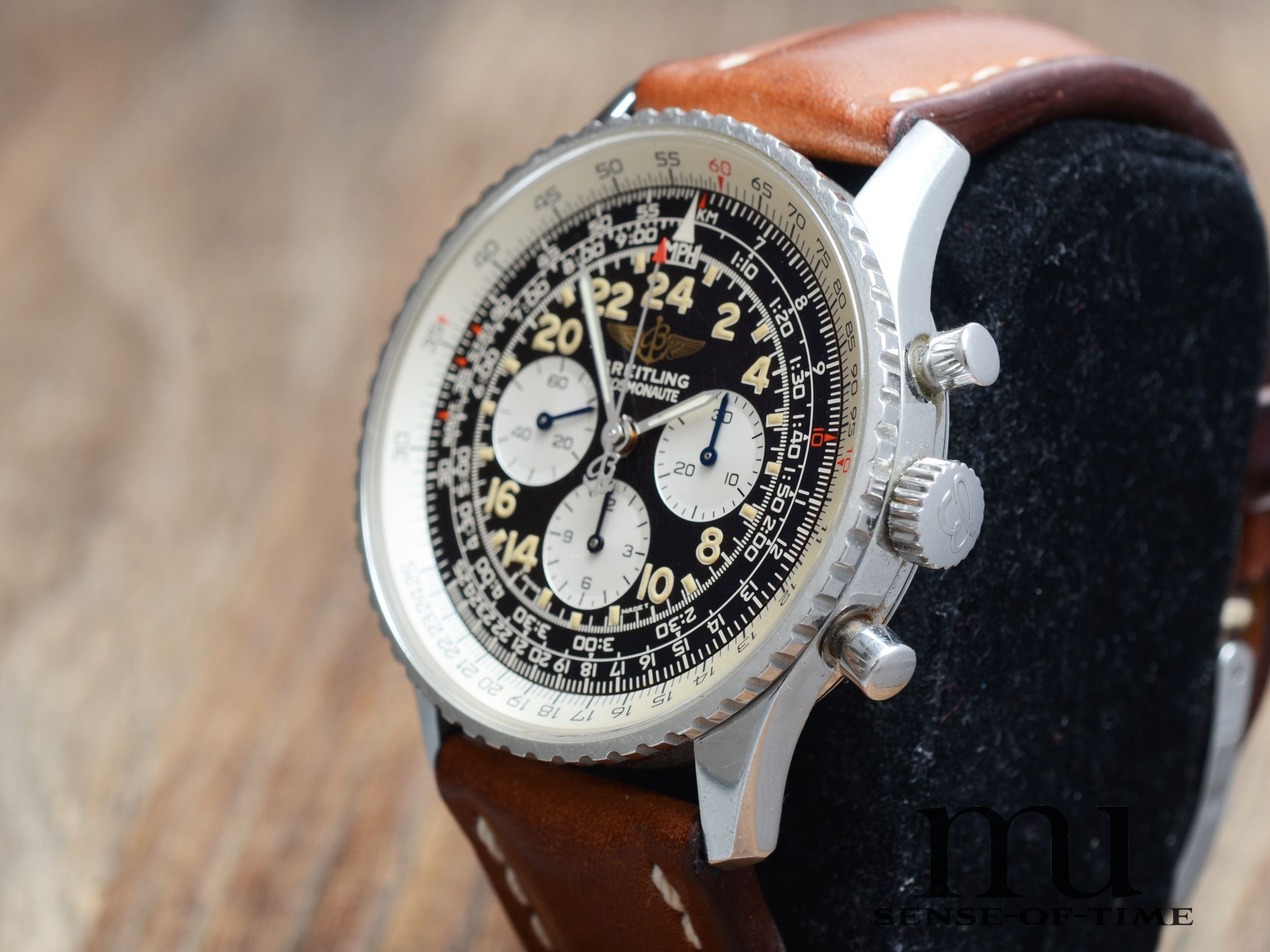 Breitling Navitimer Cosmonaute Vintage, Sichtboden, Lemania, Tritium, Ref.: A12023