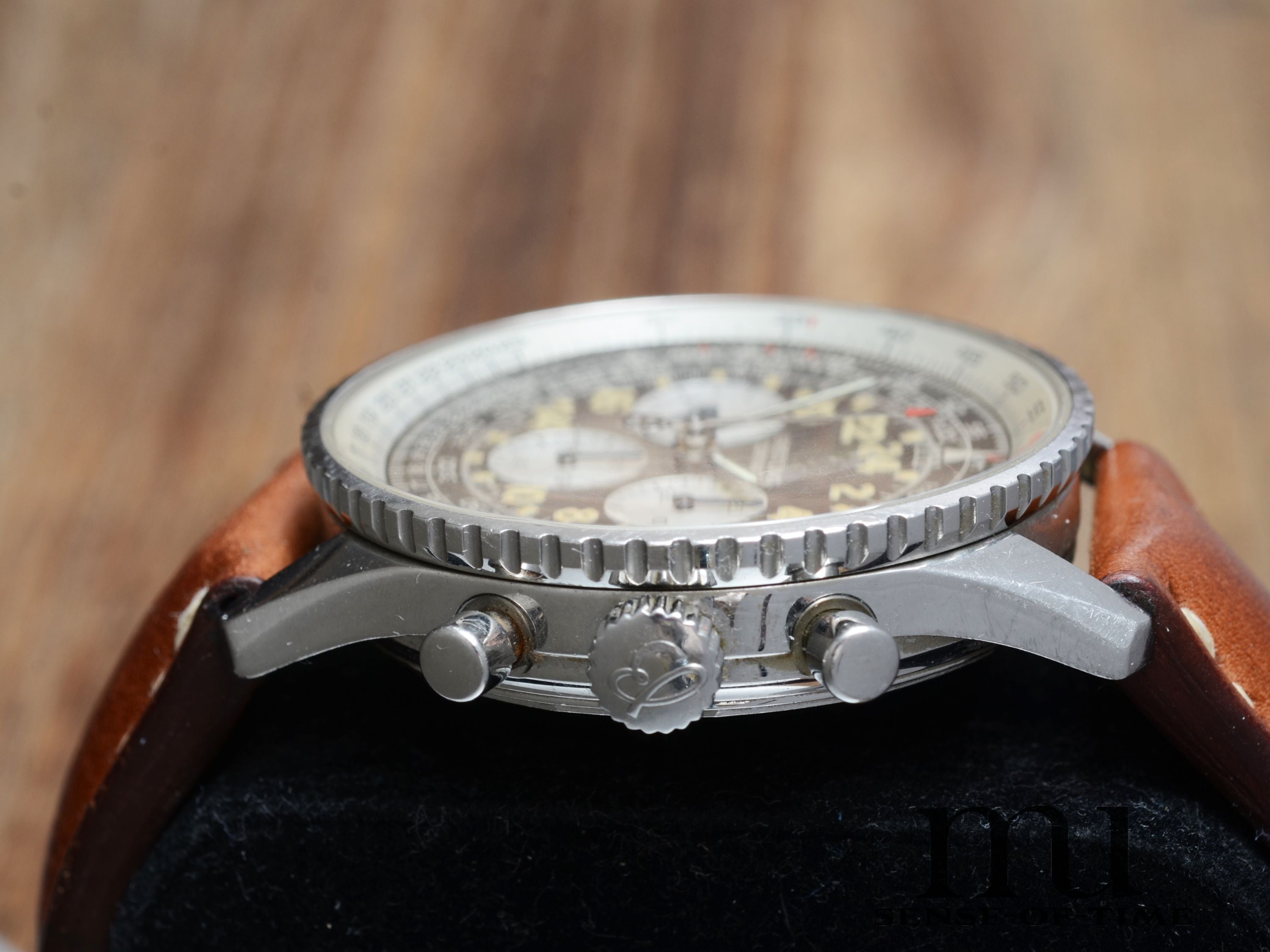 Breitling Navitimer Cosmonaute Vintage, Sichtboden, Lemania, Tritium, Ref.: A12023