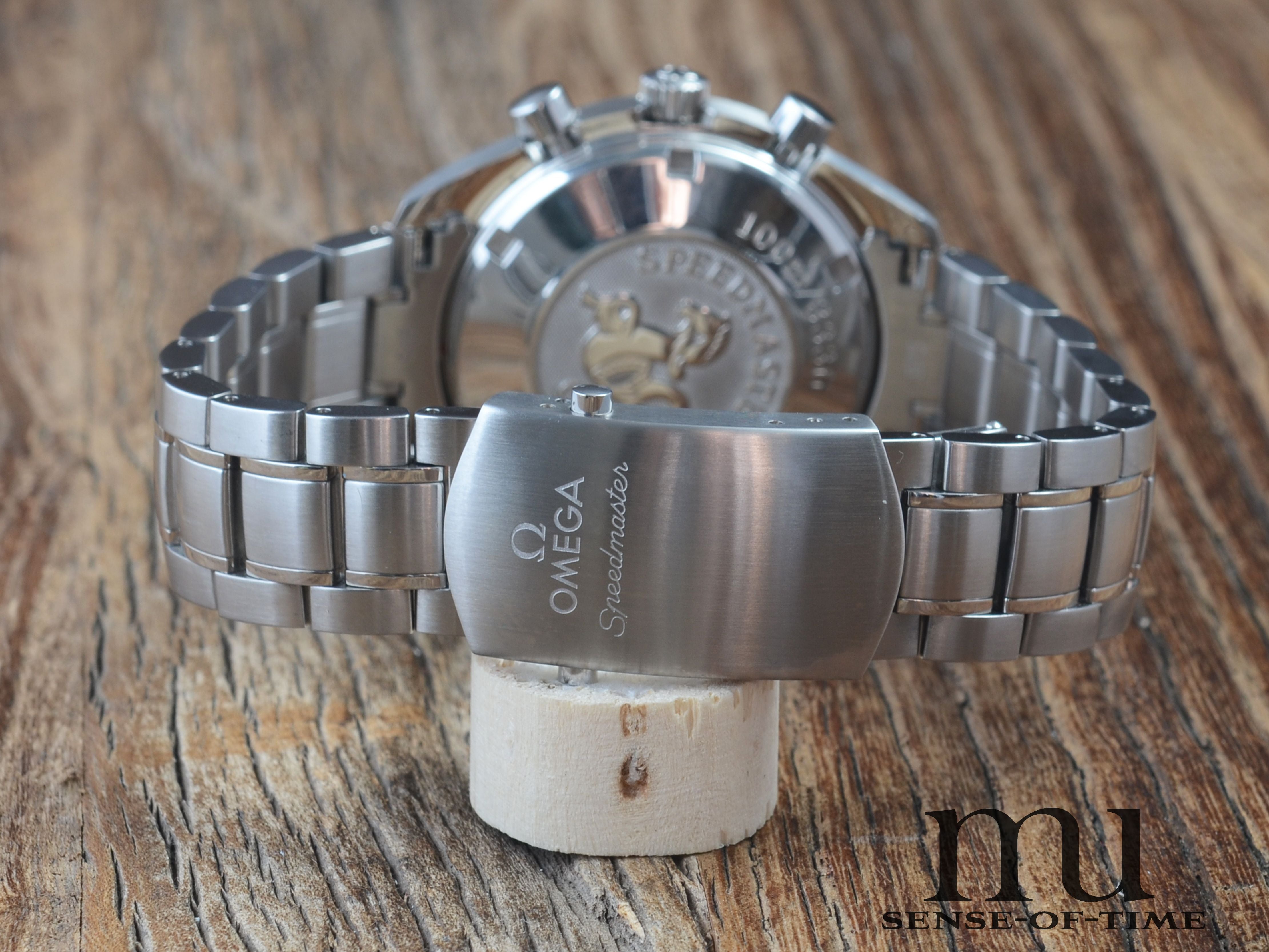 Omega Speedmaster Triple Date Chronometer