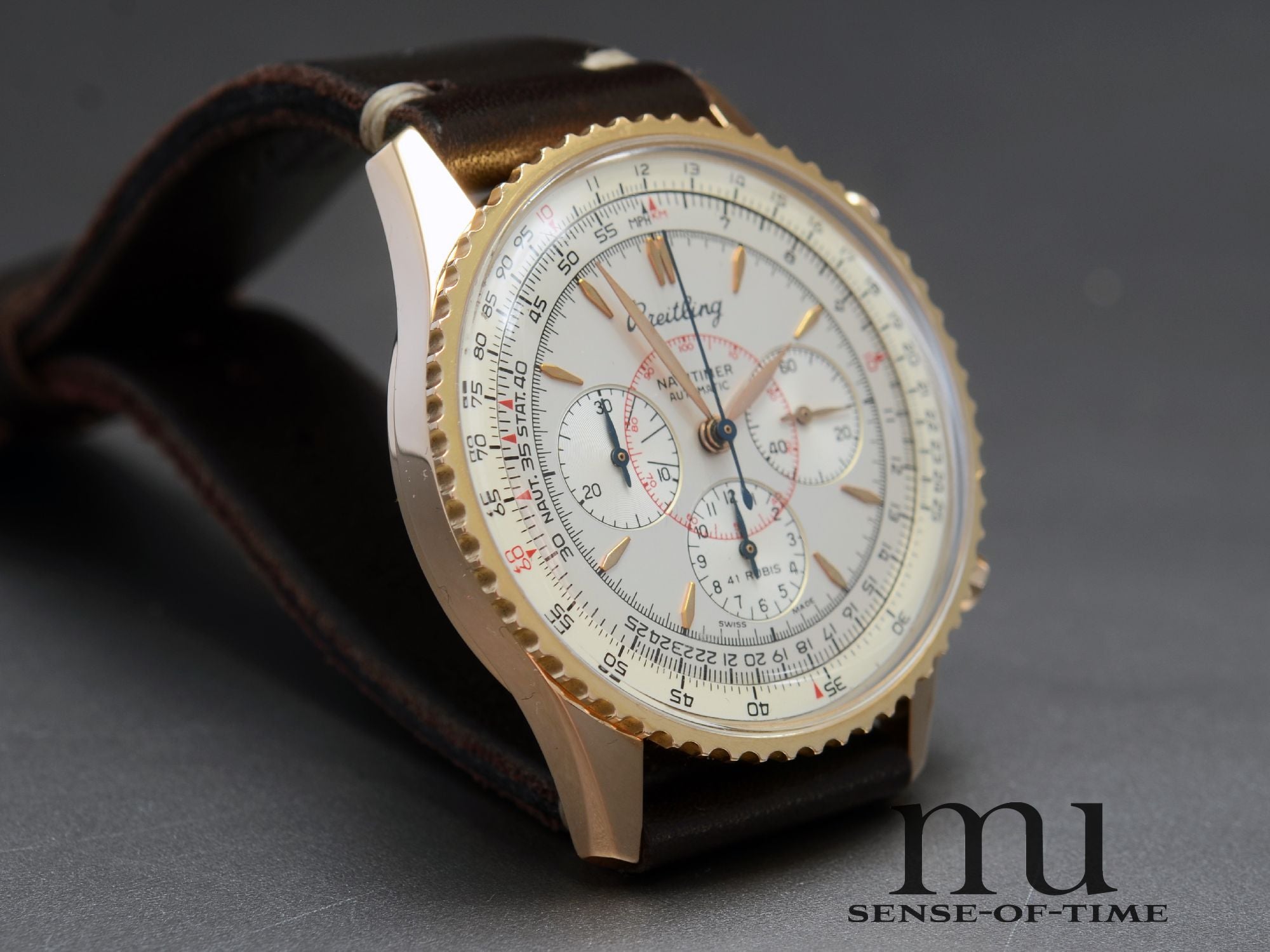 Breitling Navitimer Montbrillant 18kt Gold Limited Edition