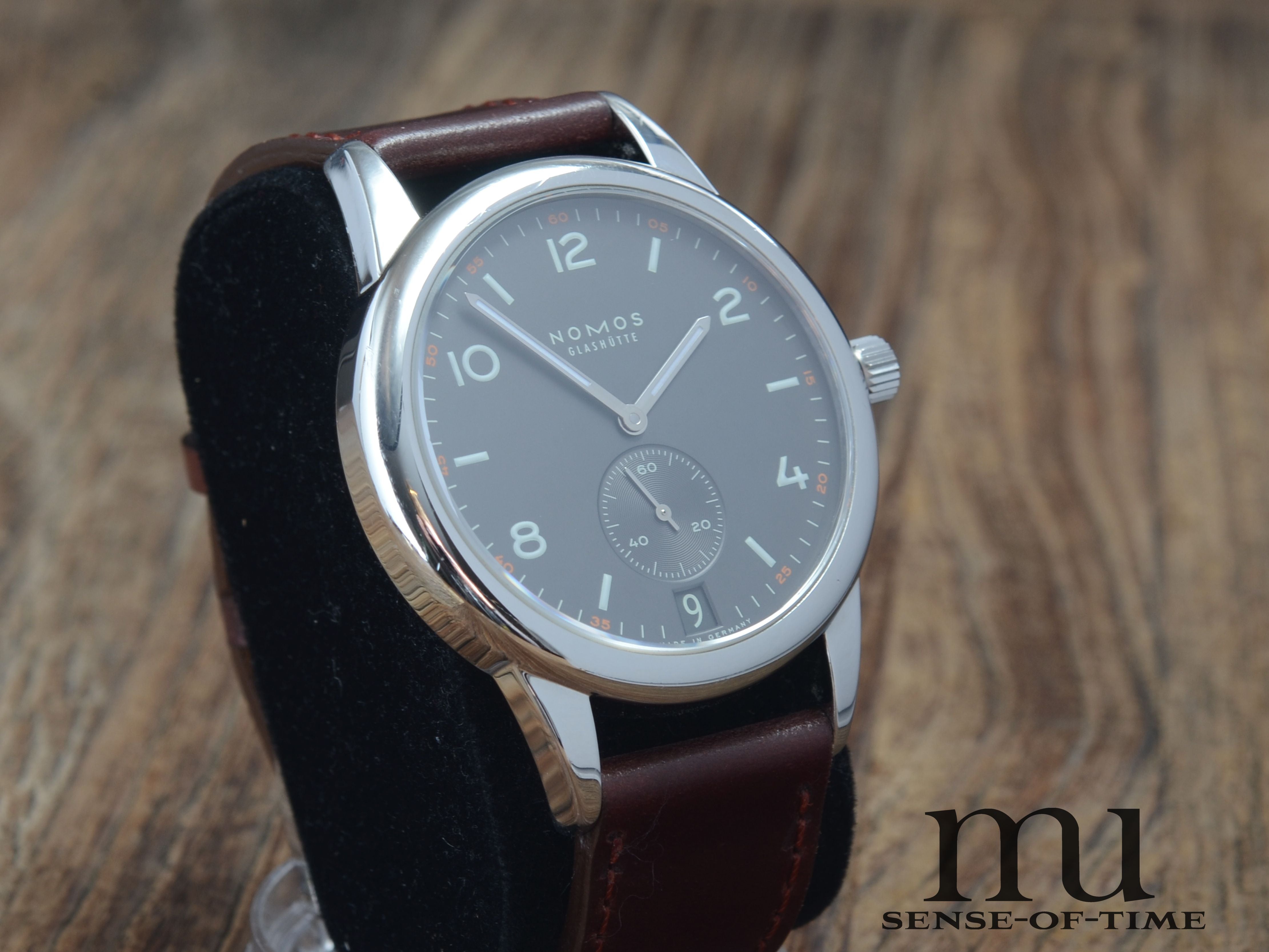 Nomos Club Automat, Ref. 774