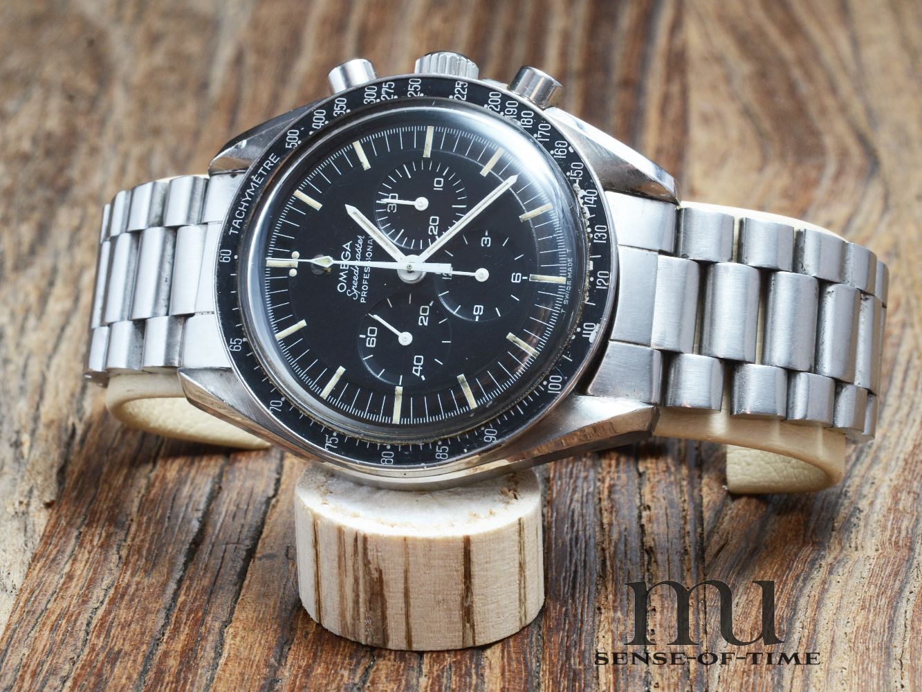 Omega Transitional Speedmaster Transitional DON-Bezel, Ref.: 145.022-68