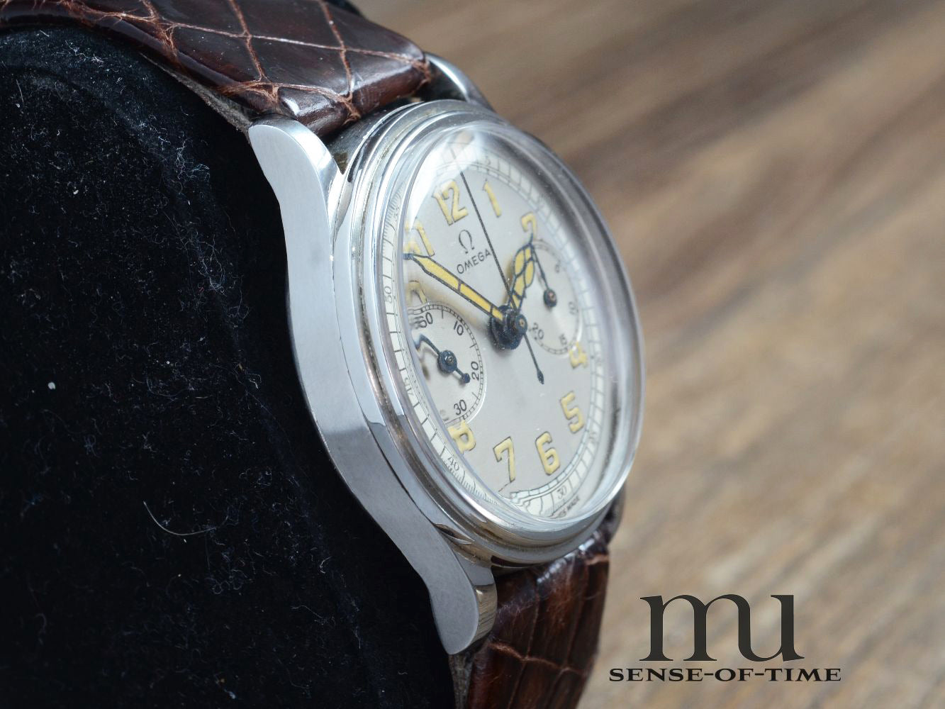 Omega Vintage Mono-Pusher Chronograph Cal. 28.9 Lemania 13H