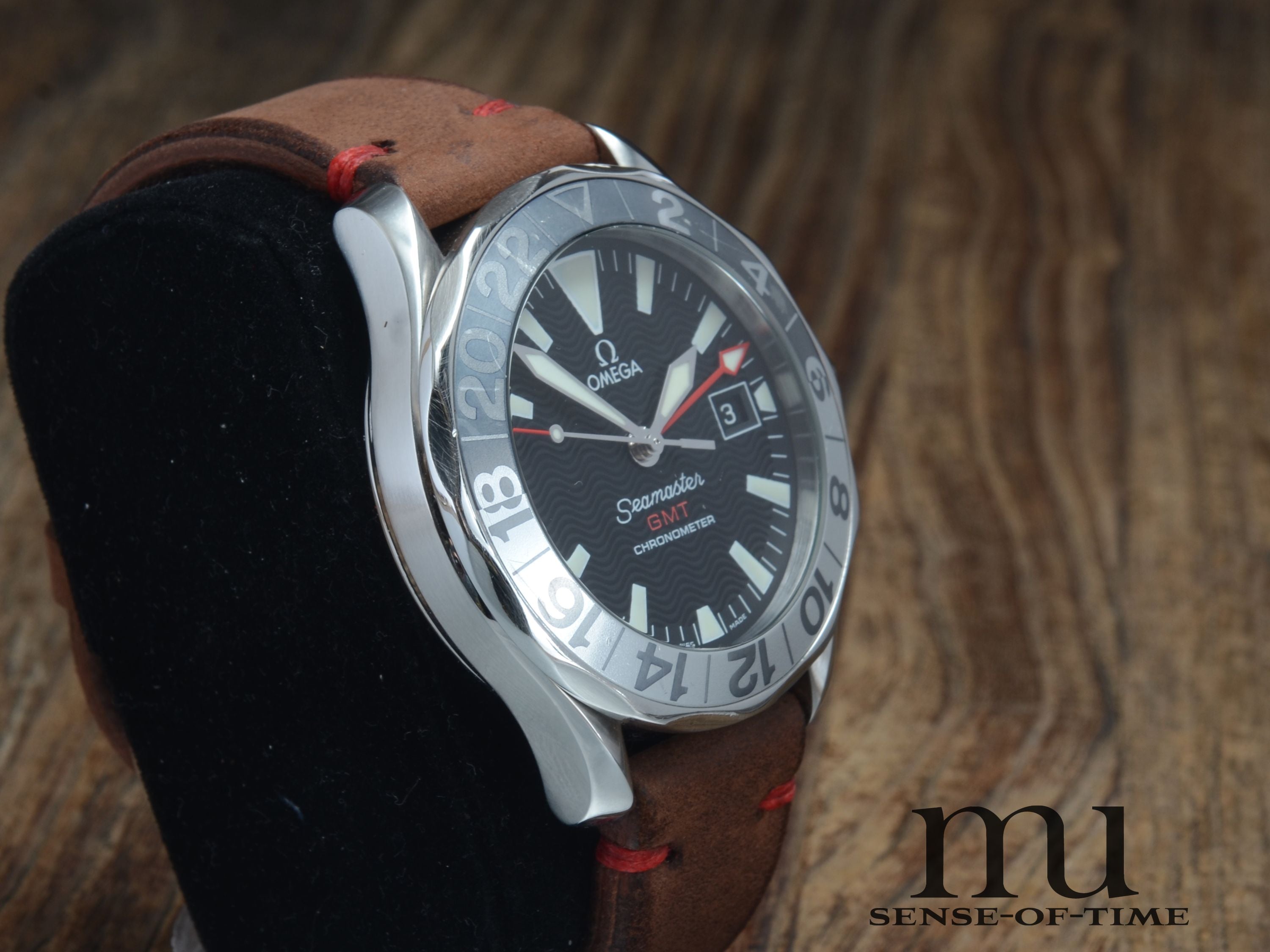 Omega Seamaster Professional GMT, Omega-Service 4/2020 Faded Bezel