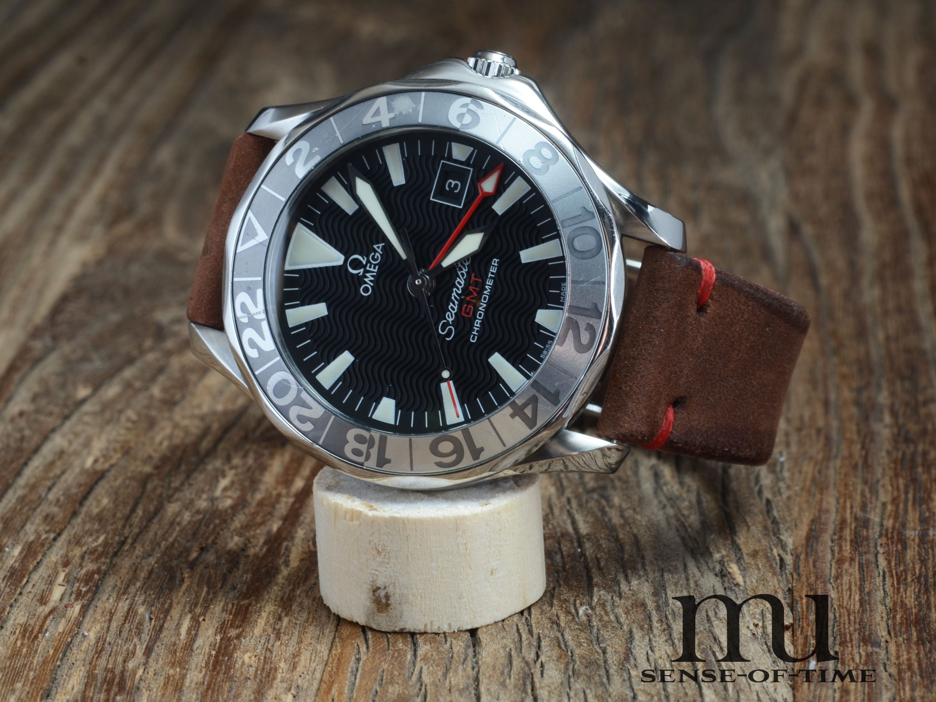 Omega Seamaster Professional GMT, Omega-Service 4/2020 Faded Bezel