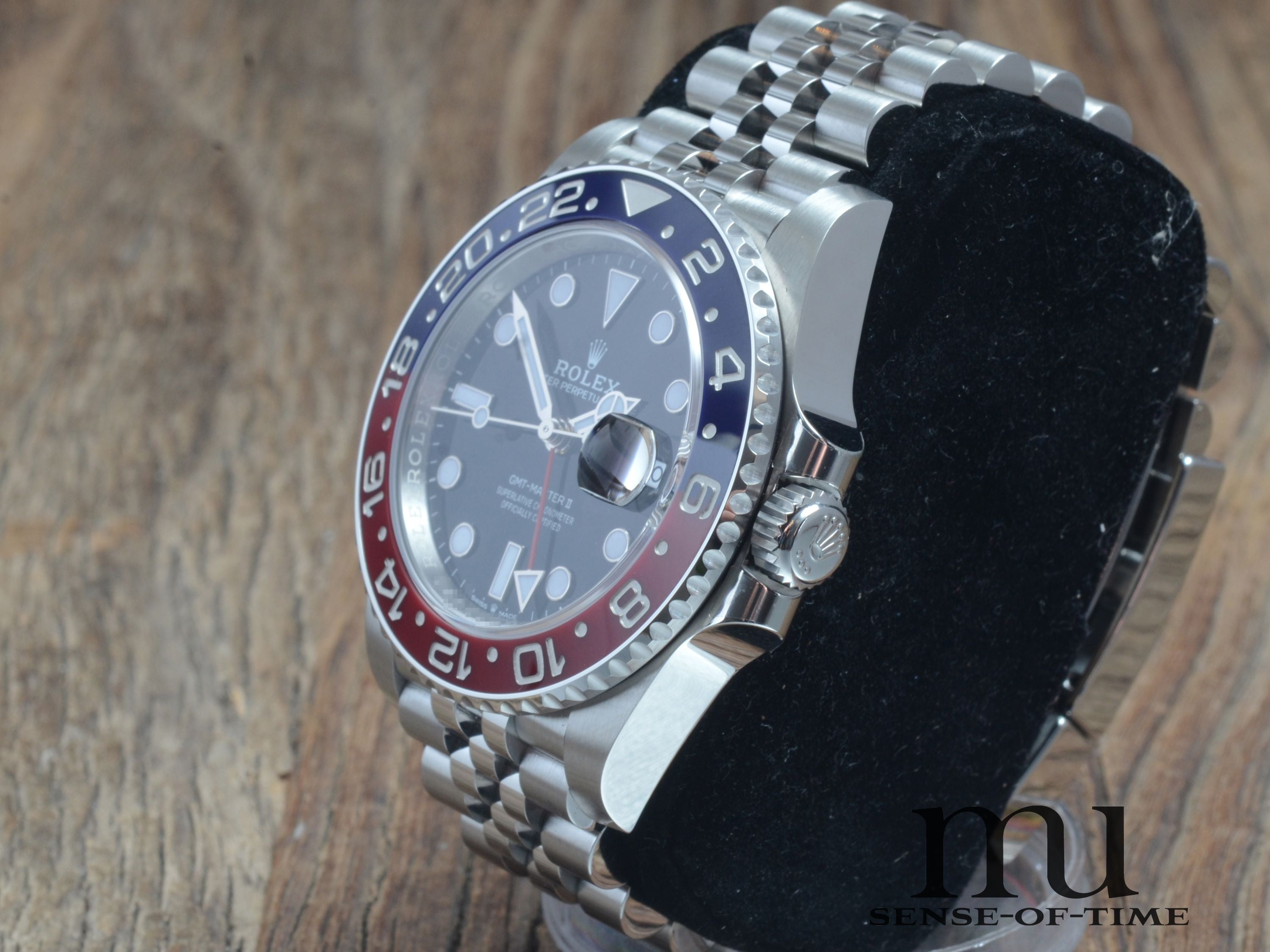 Rolex GMT Master II, Ref. 126710BLRO Pepsi, neu