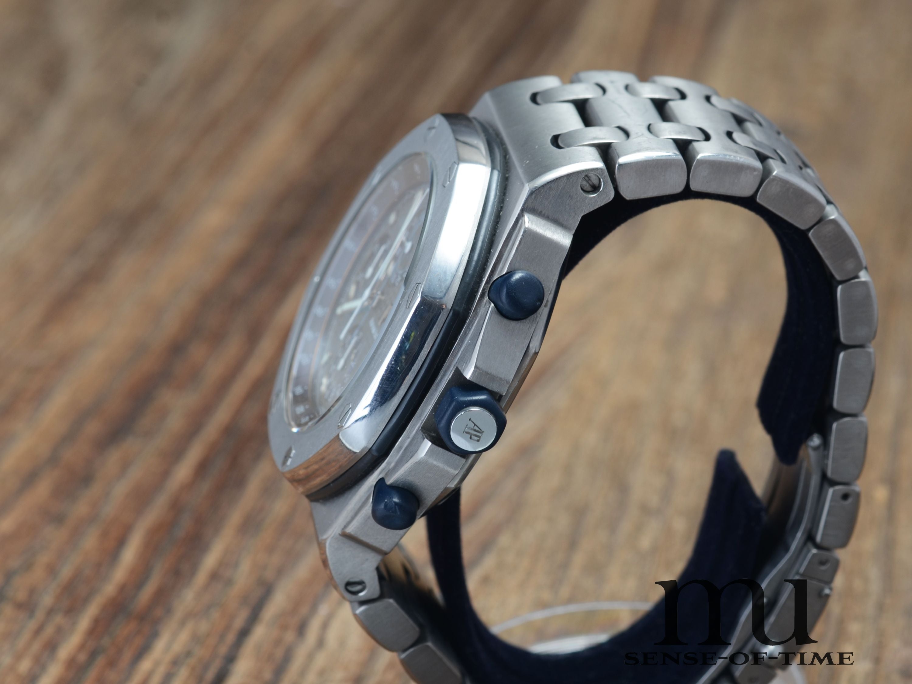 Audemars Piguet Royal Oak Offshore The Beast, Ref.: 25721TI