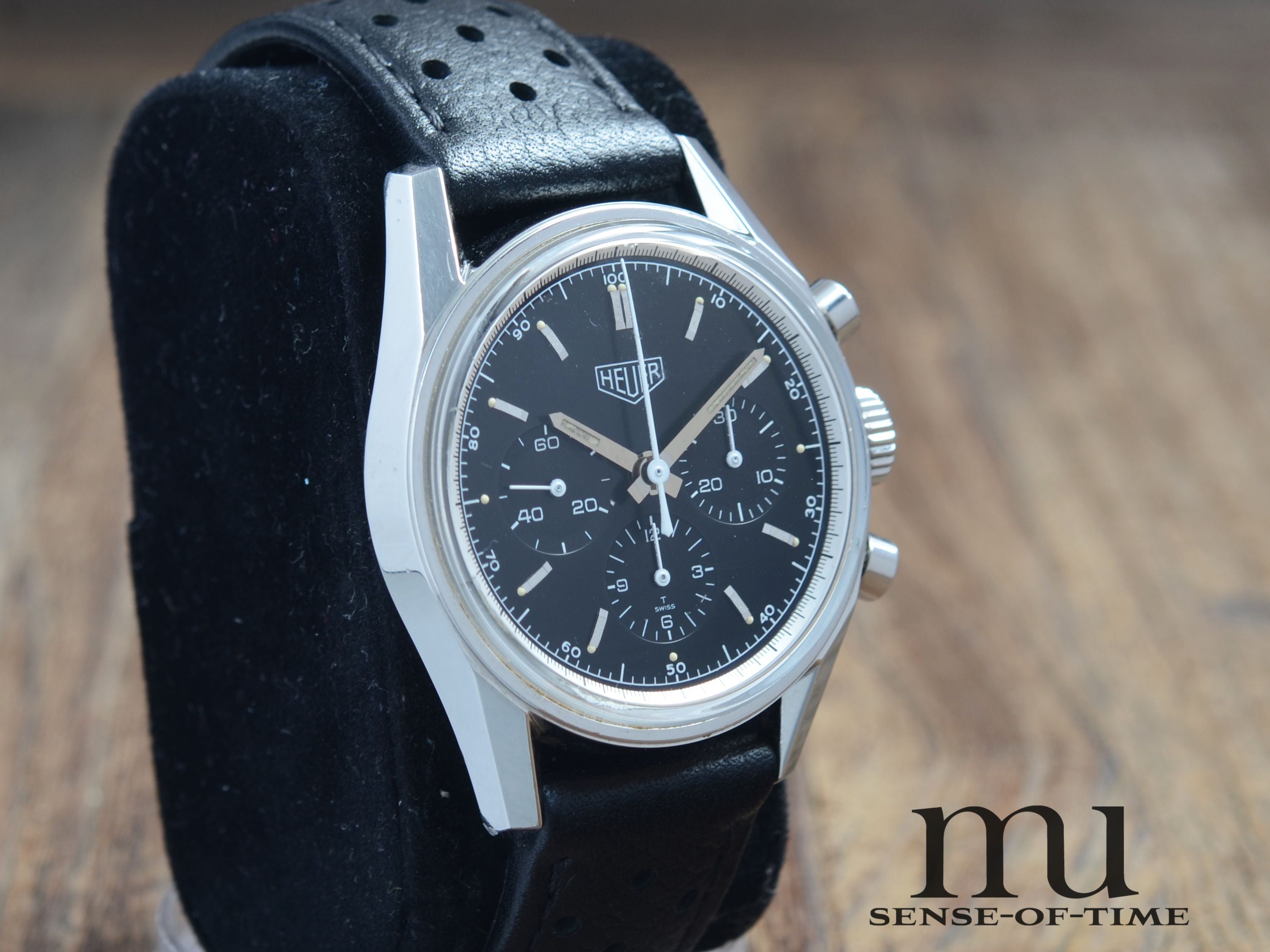 Heuer Carrera 1964 Re-Edition Lemania Handaufzug