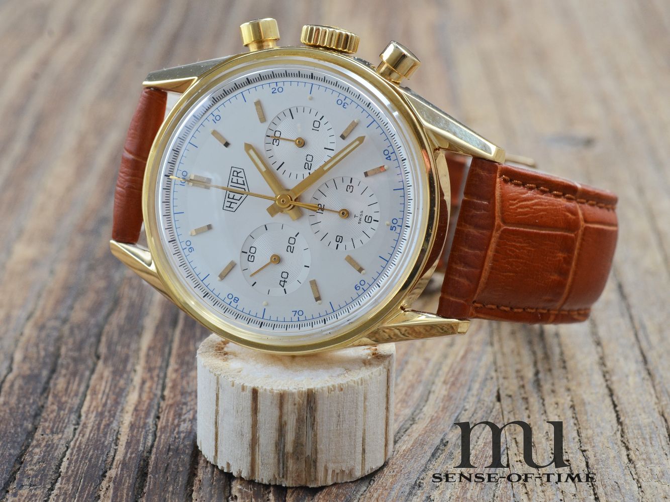 Heuer Carrera 18kt Gold Lemania Chronograph