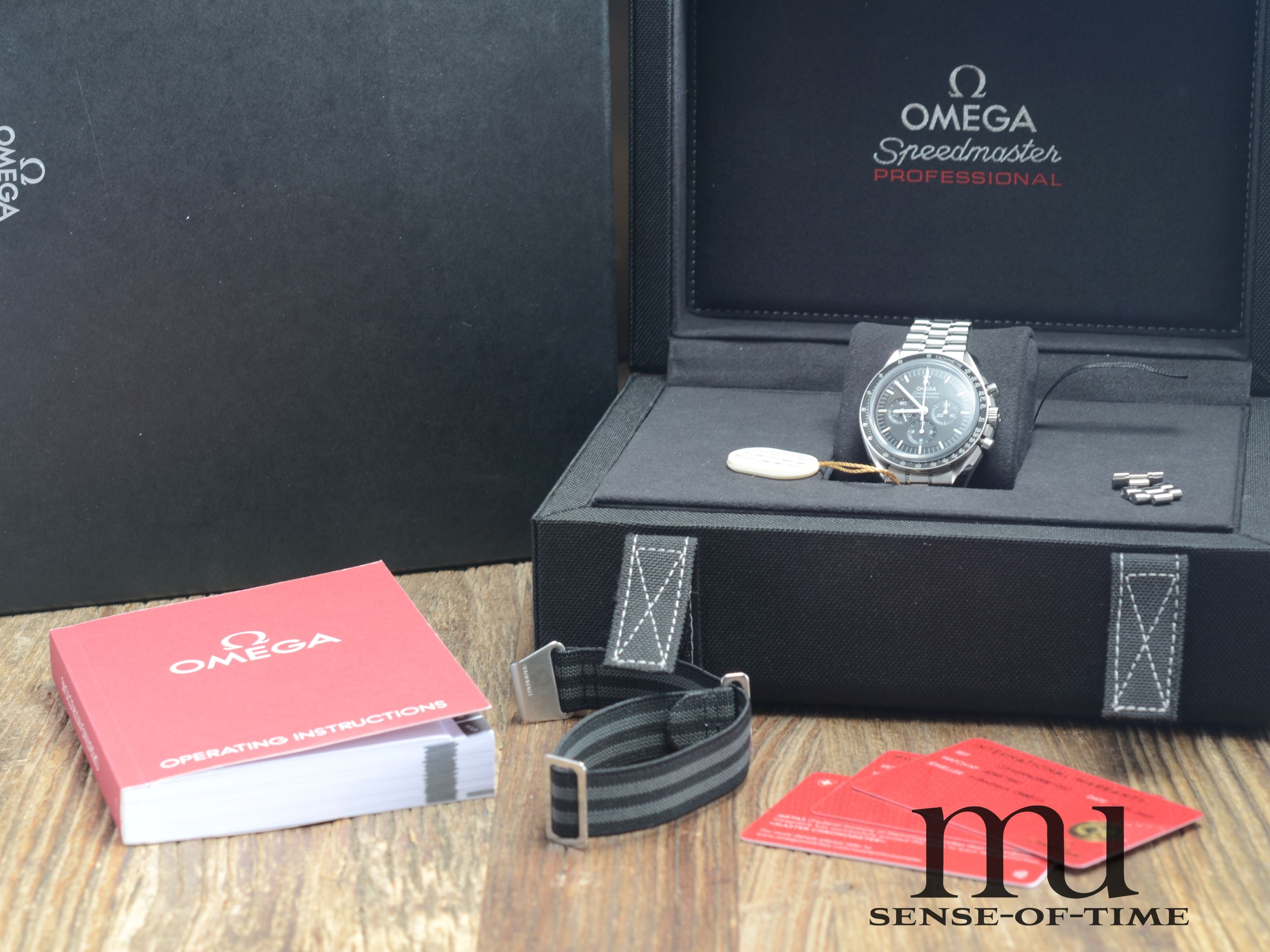 Omega Speedmaster Moonwatch Co-Axial Saphirglas Sichtboden, Ref.: 310.30.42.50.01.002