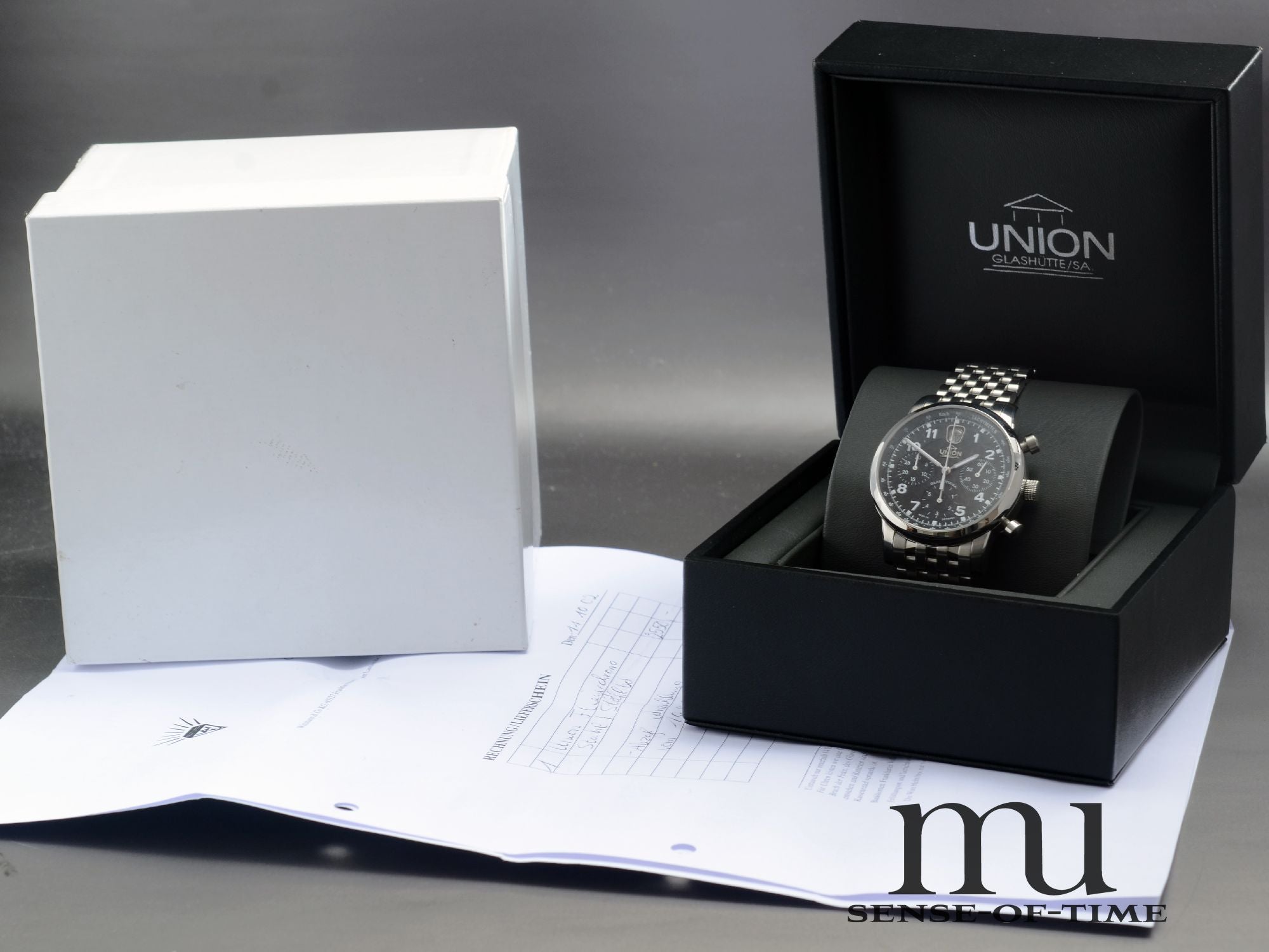 Union Glashütte Fliegerchronograph mit Stahlband Cal. 26