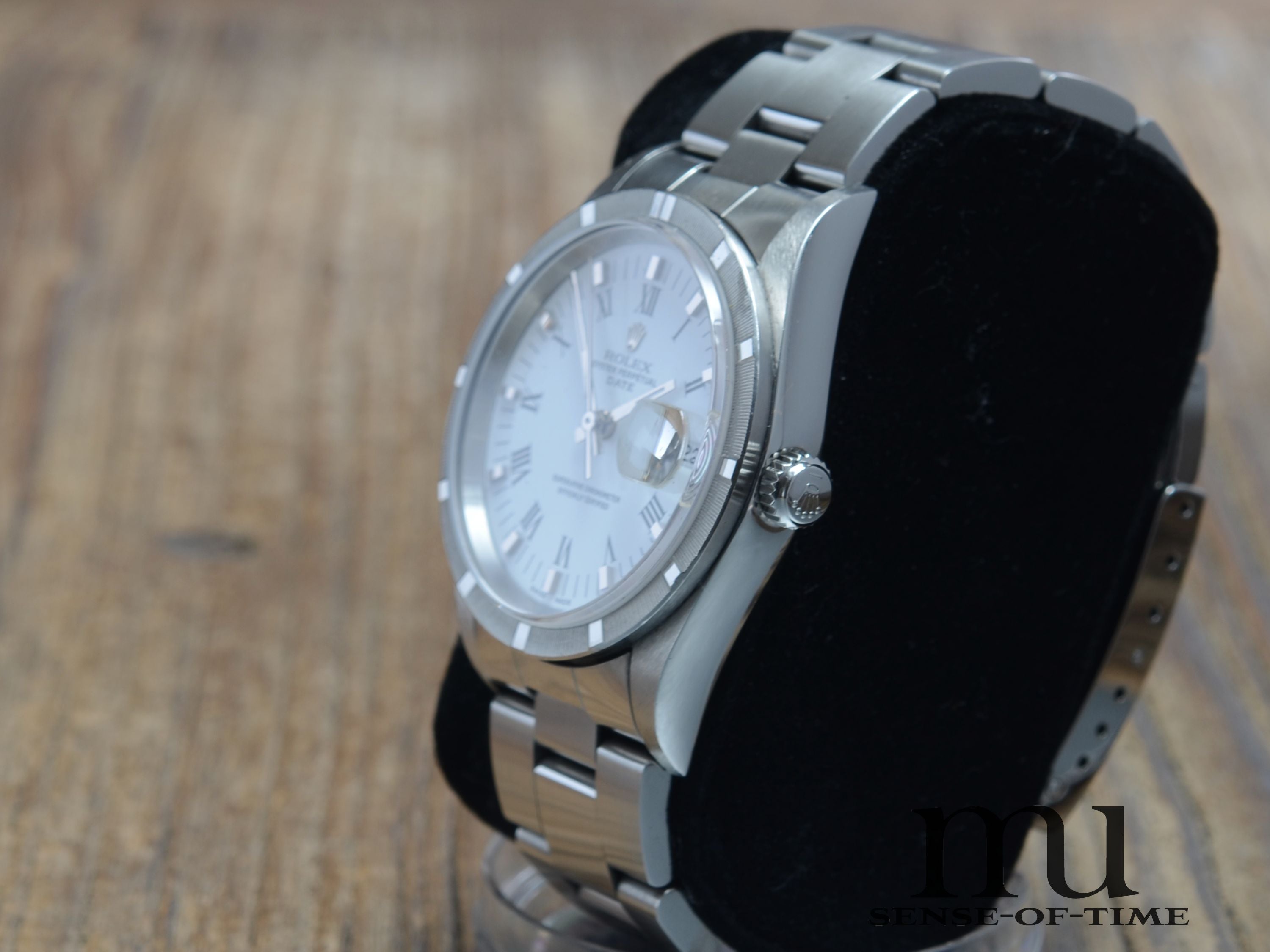 Rolex Oyster Perpetual Date, Ref.: 15210